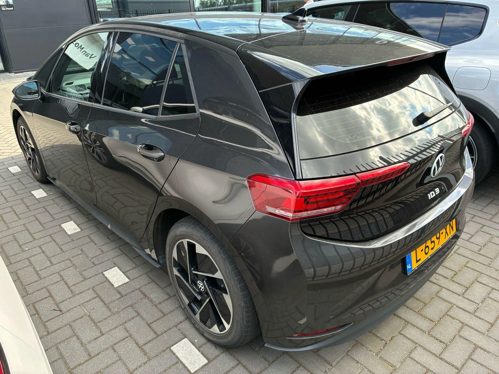 Volkswagen-ID.3-image-5