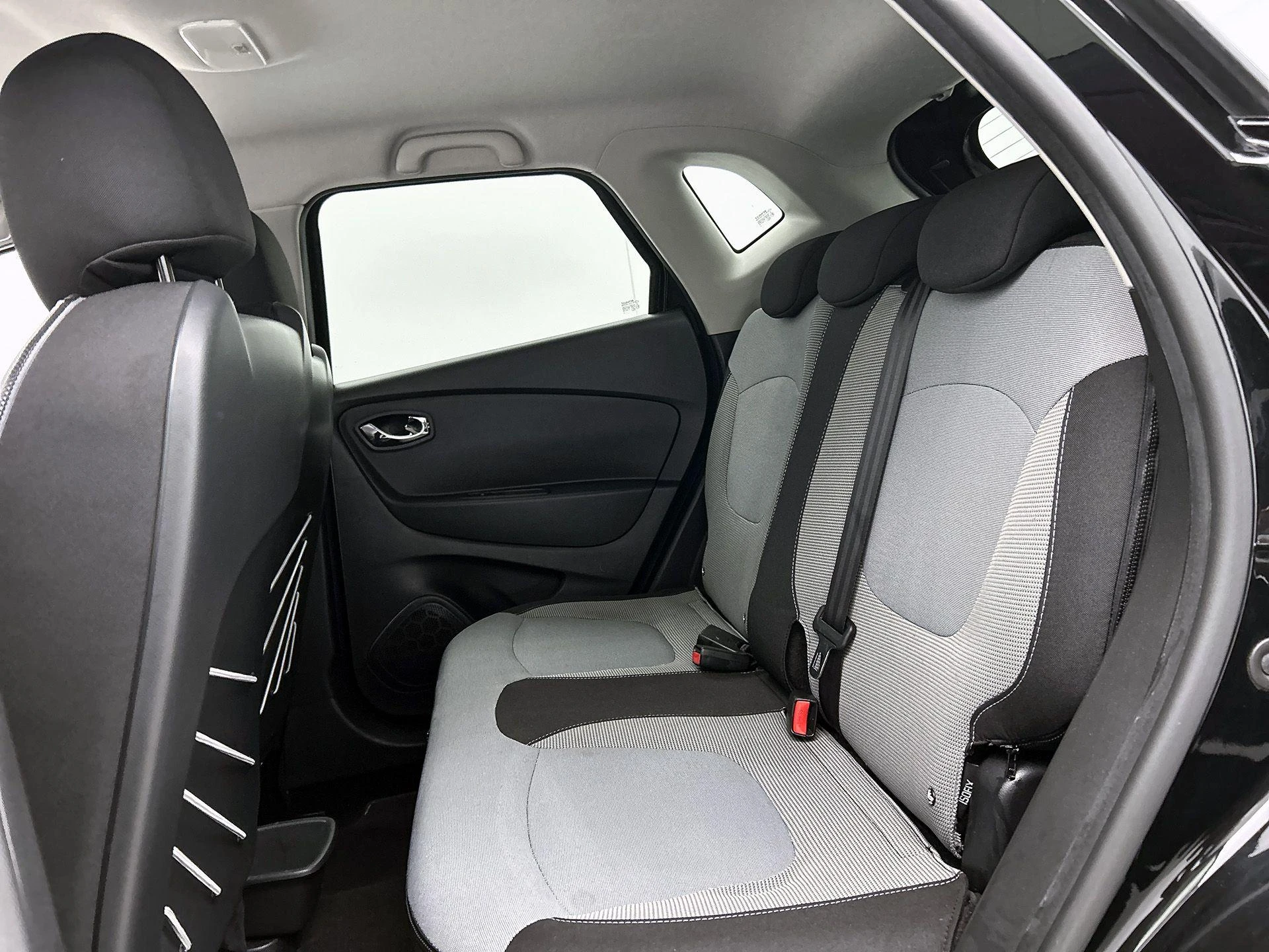 Renault-Captur-image-26
