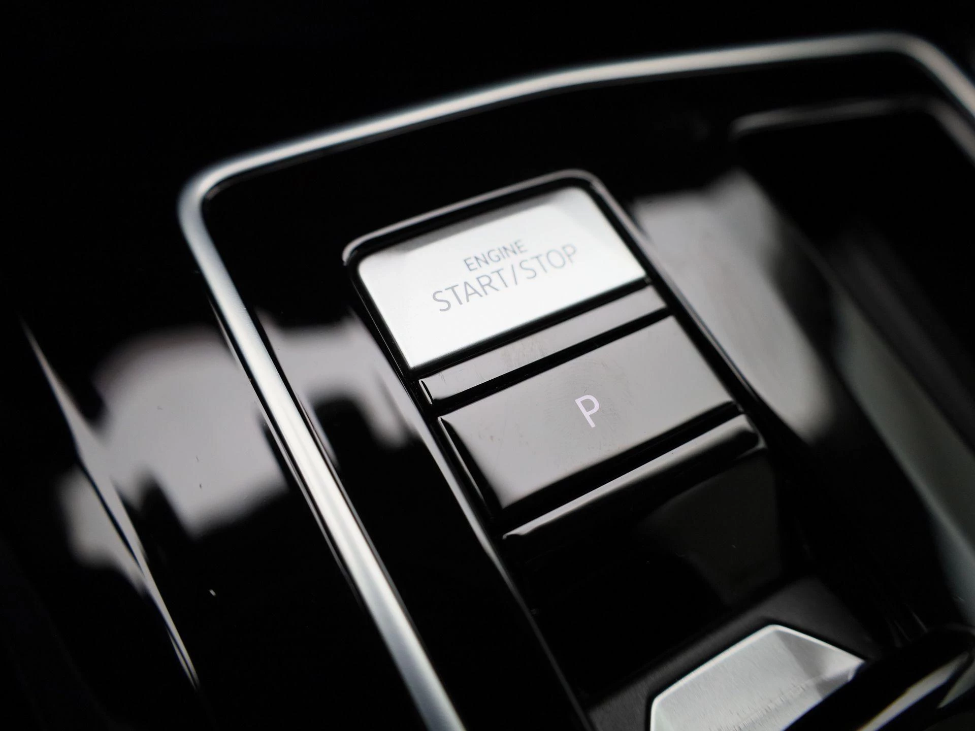 Volkswagen-Golf-image-32