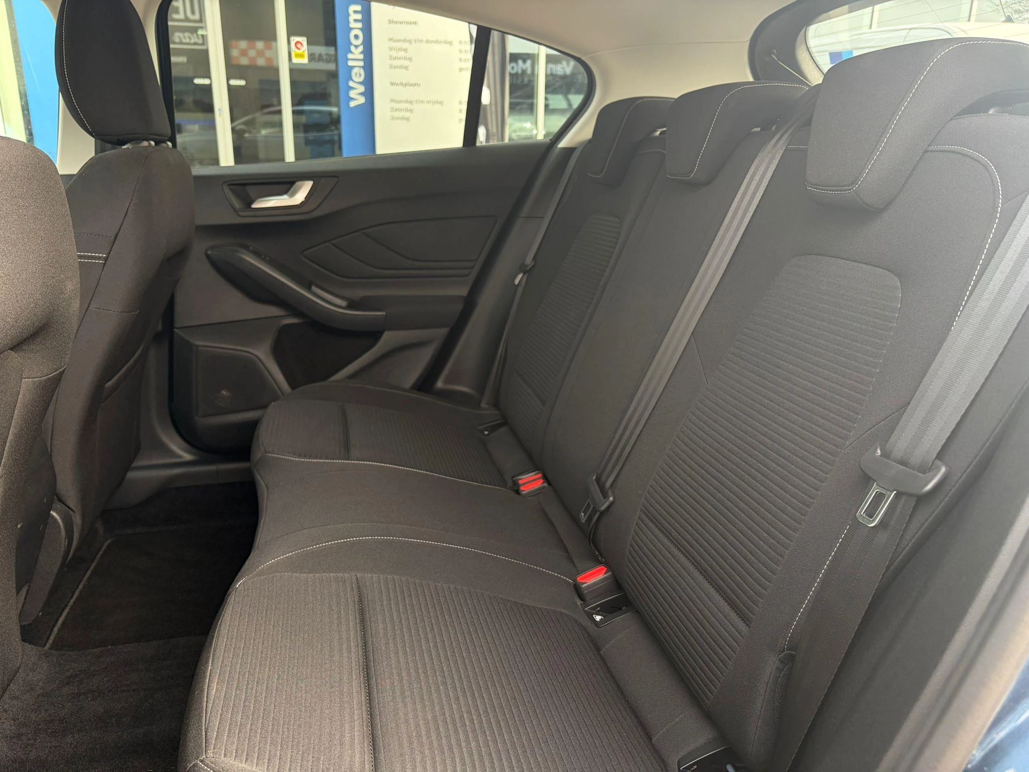 Ford-Focus-image-9