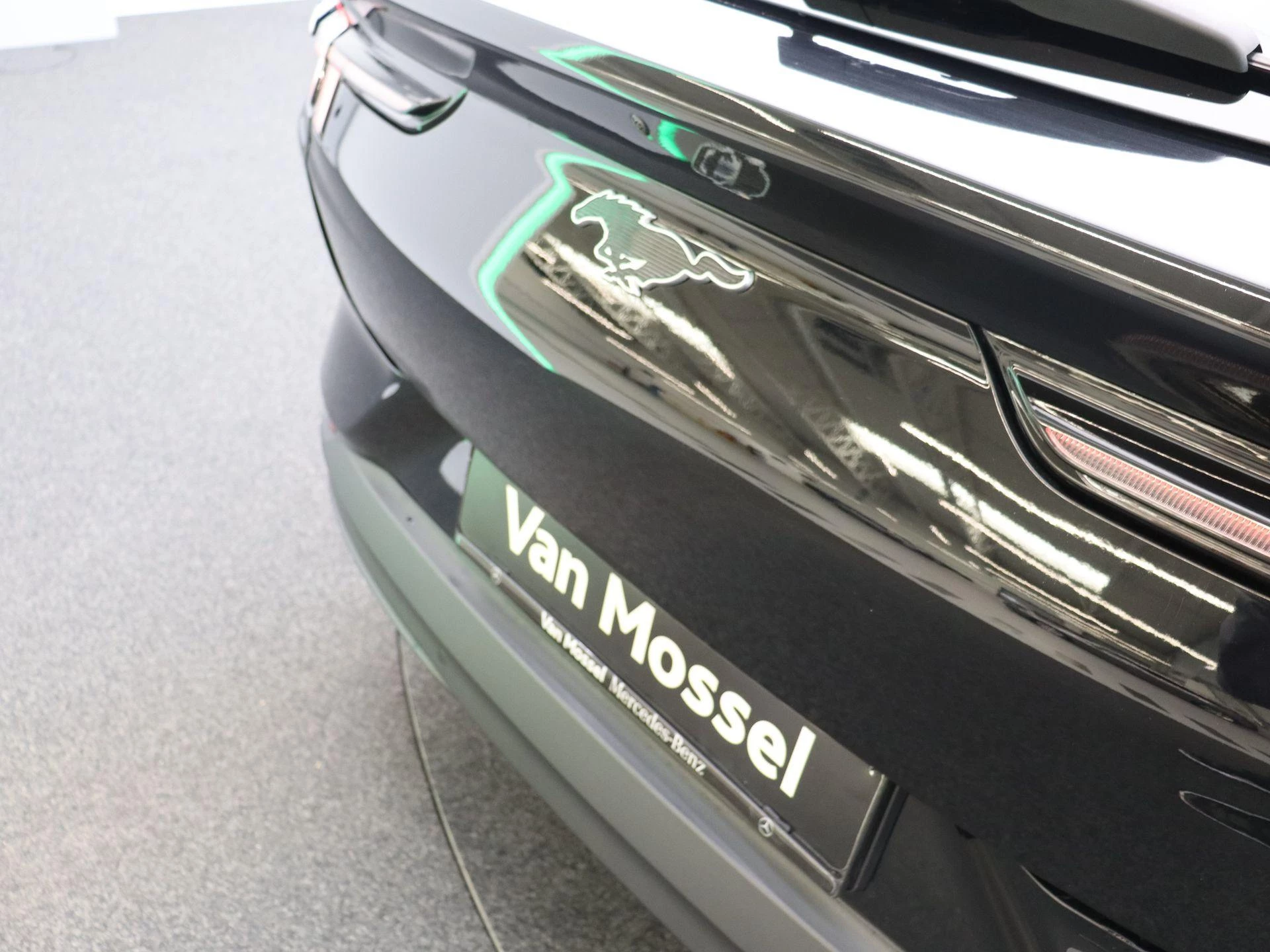 Ford Mustang Mach-E 76kWh RWD