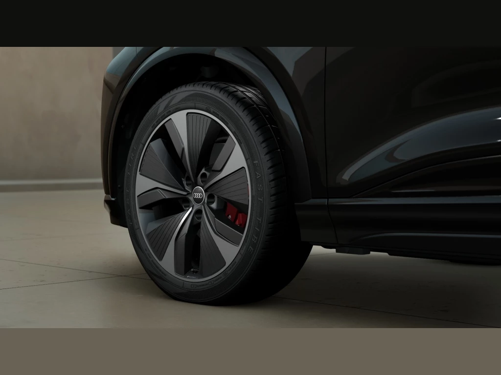 Audi Q6 e-tron quattro S line business Tech Pro B&O HUD Matrix Pano