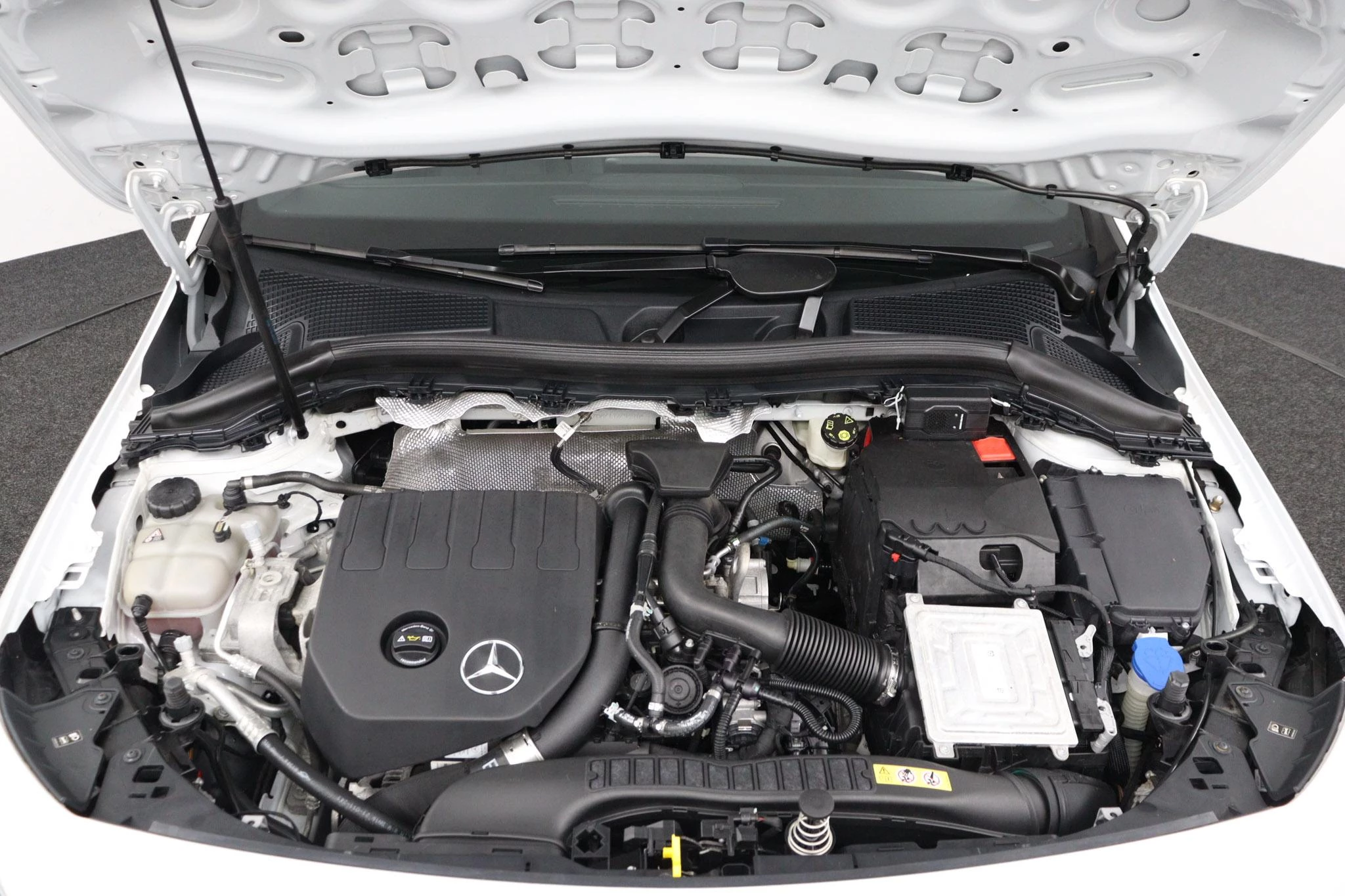 Mercedes-Benz-B-Klasse-image-44
