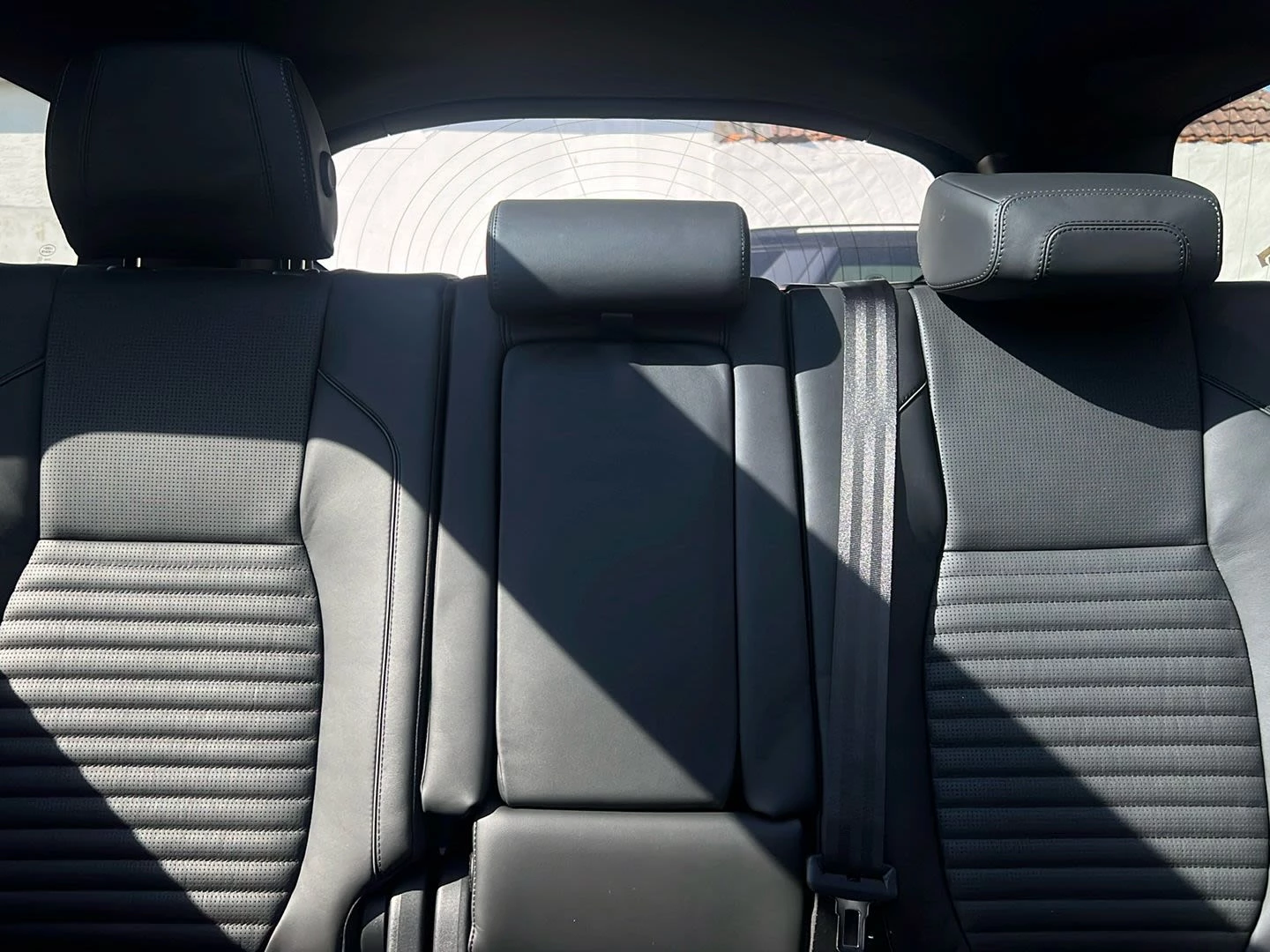 Land Rover-Discovery Sport-image-8