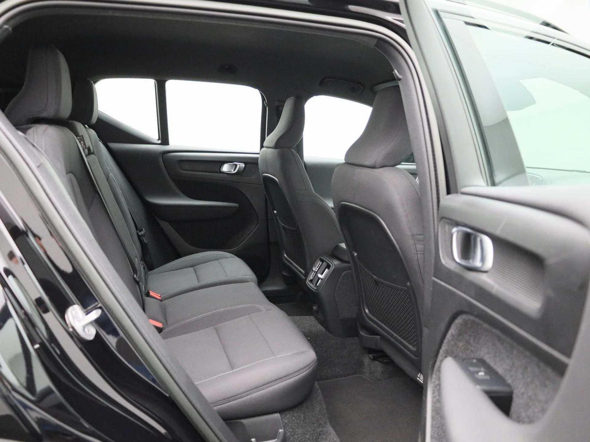 Volvo-XC40-image-31