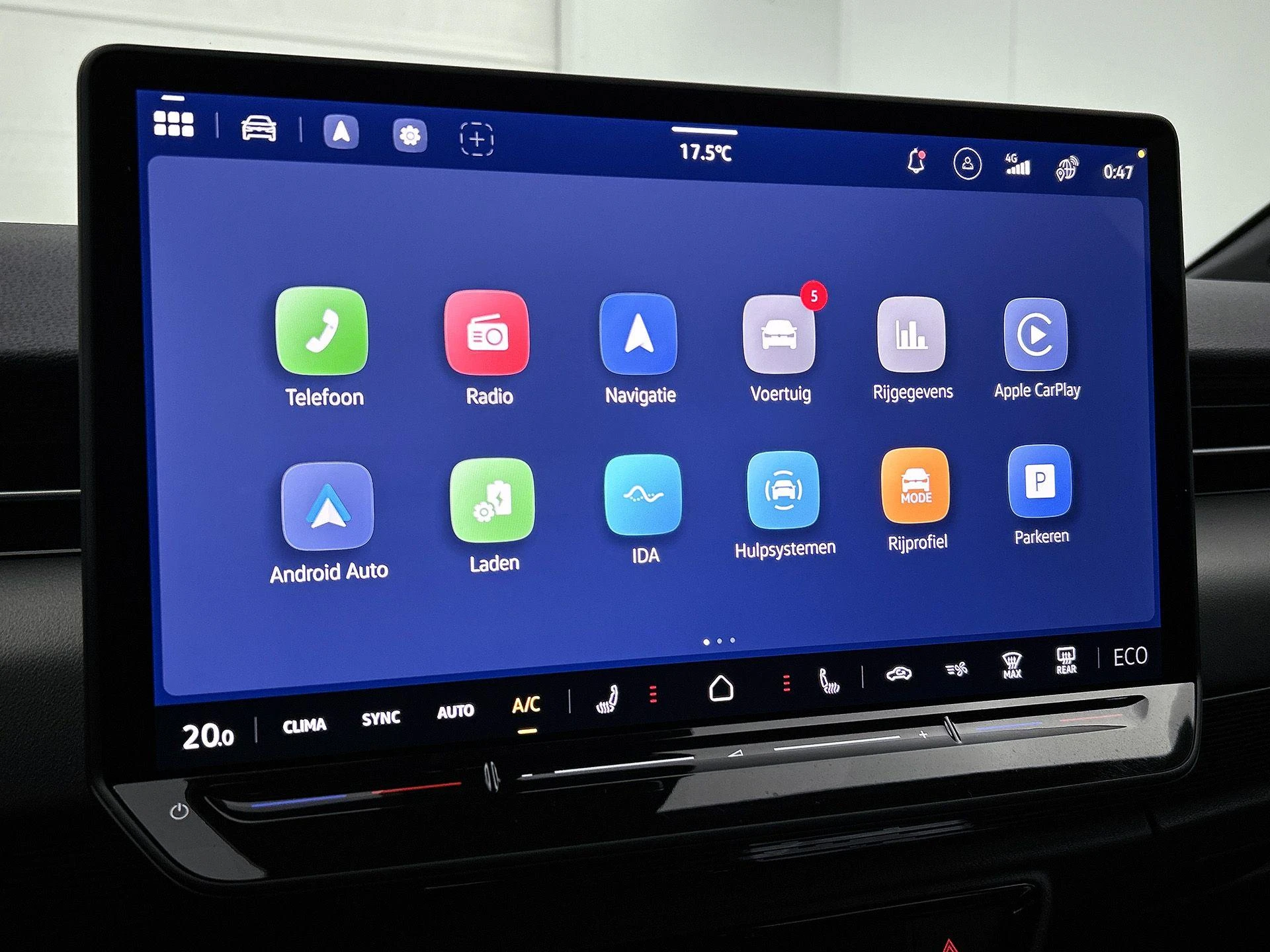 Volkswagen-ID.7-image-25