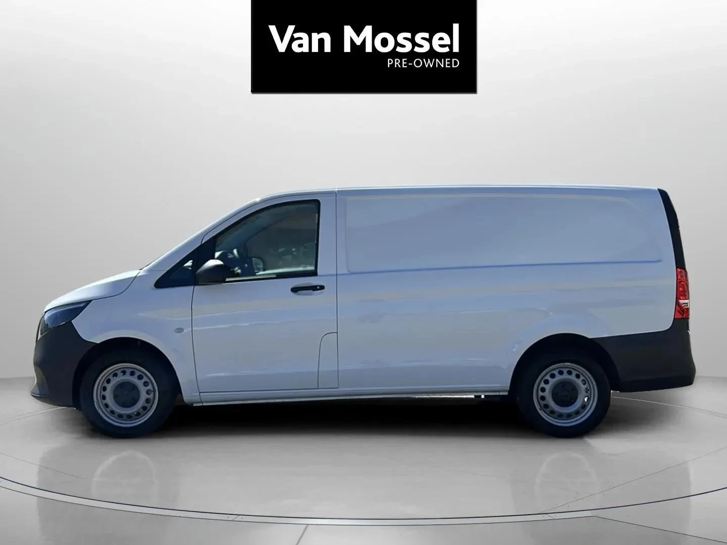 Mercedes-Benz-Vito-image-1