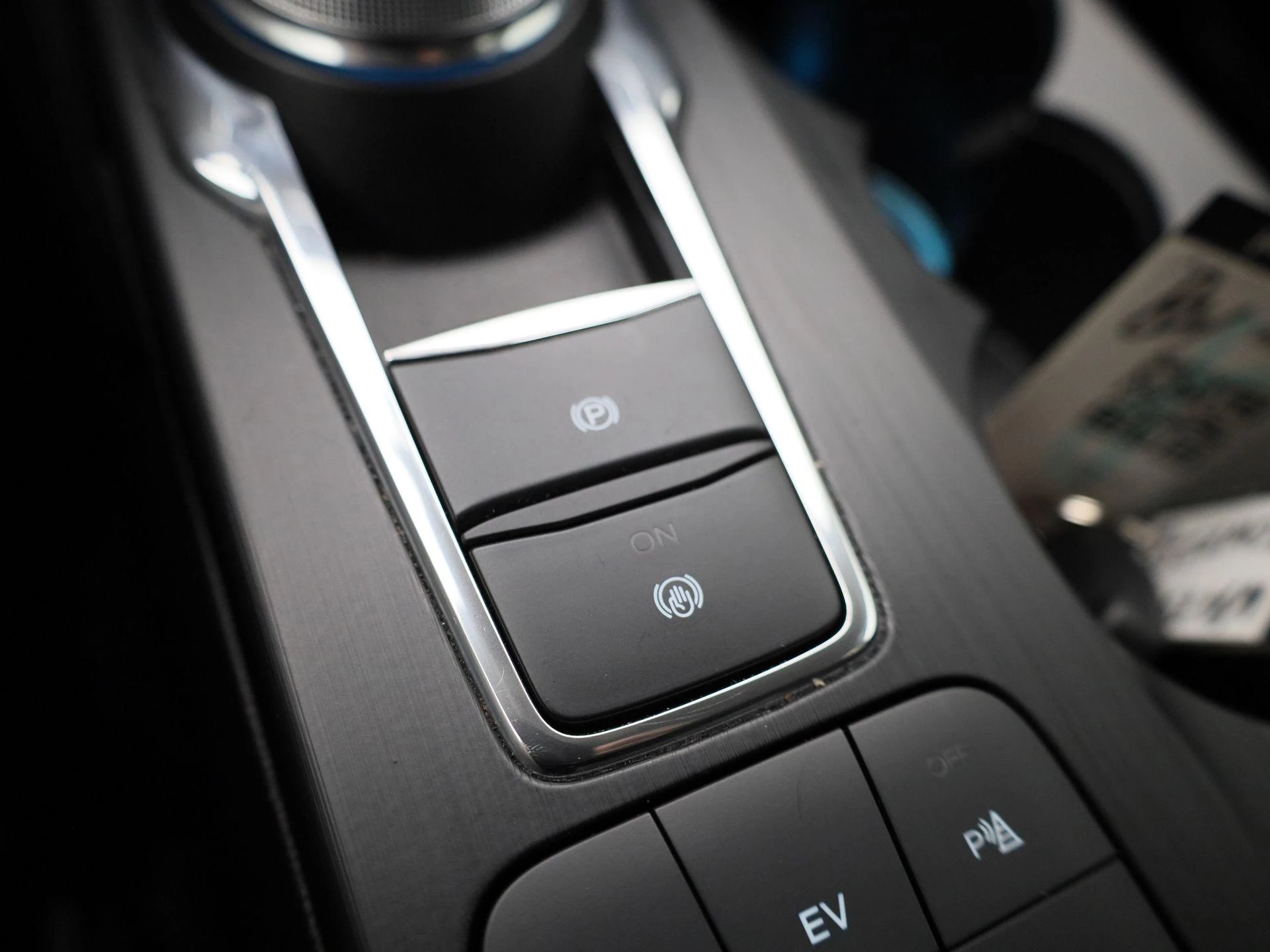 Ford-Kuga-image-28