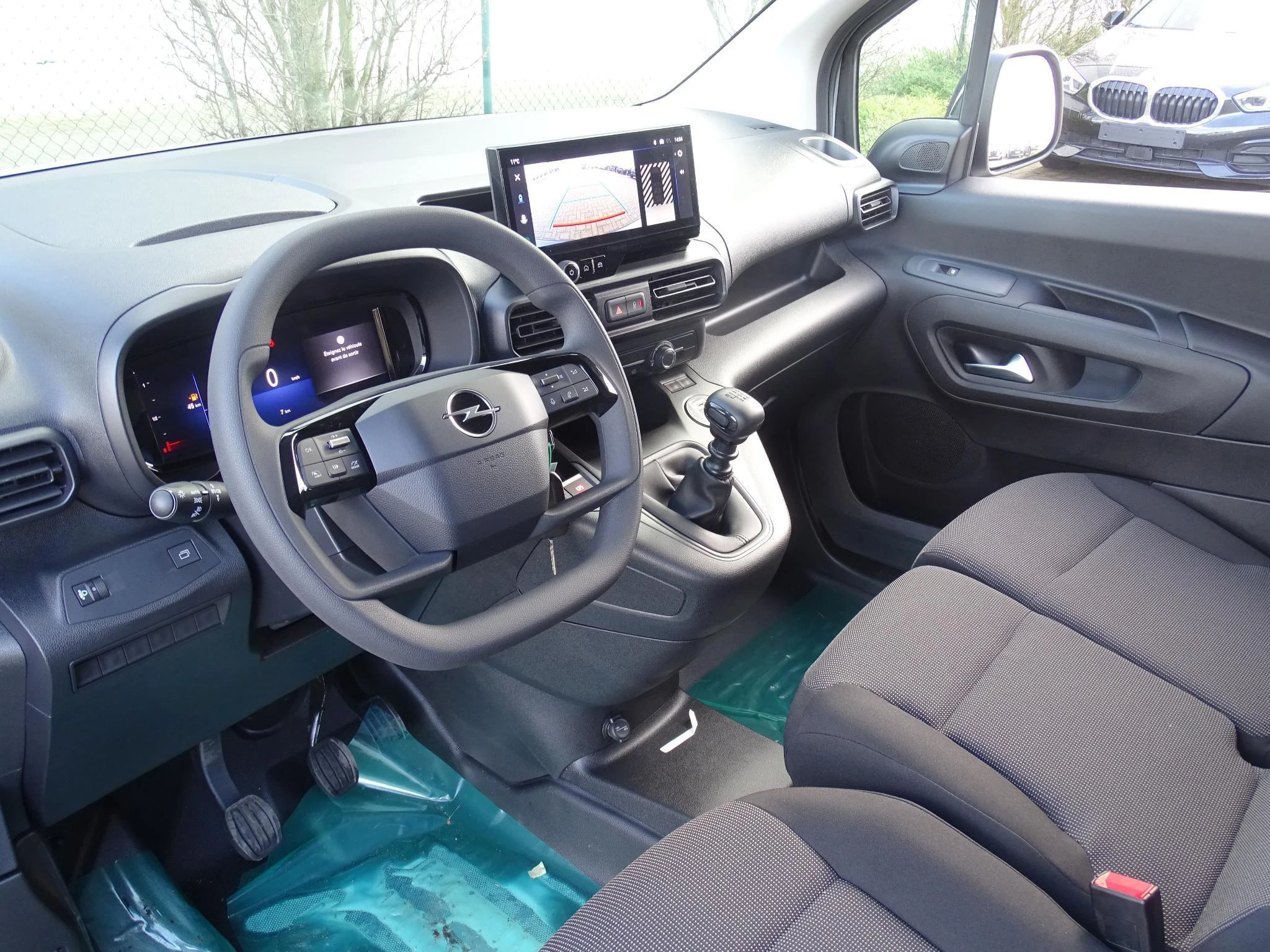 Opel-Combo-image-12