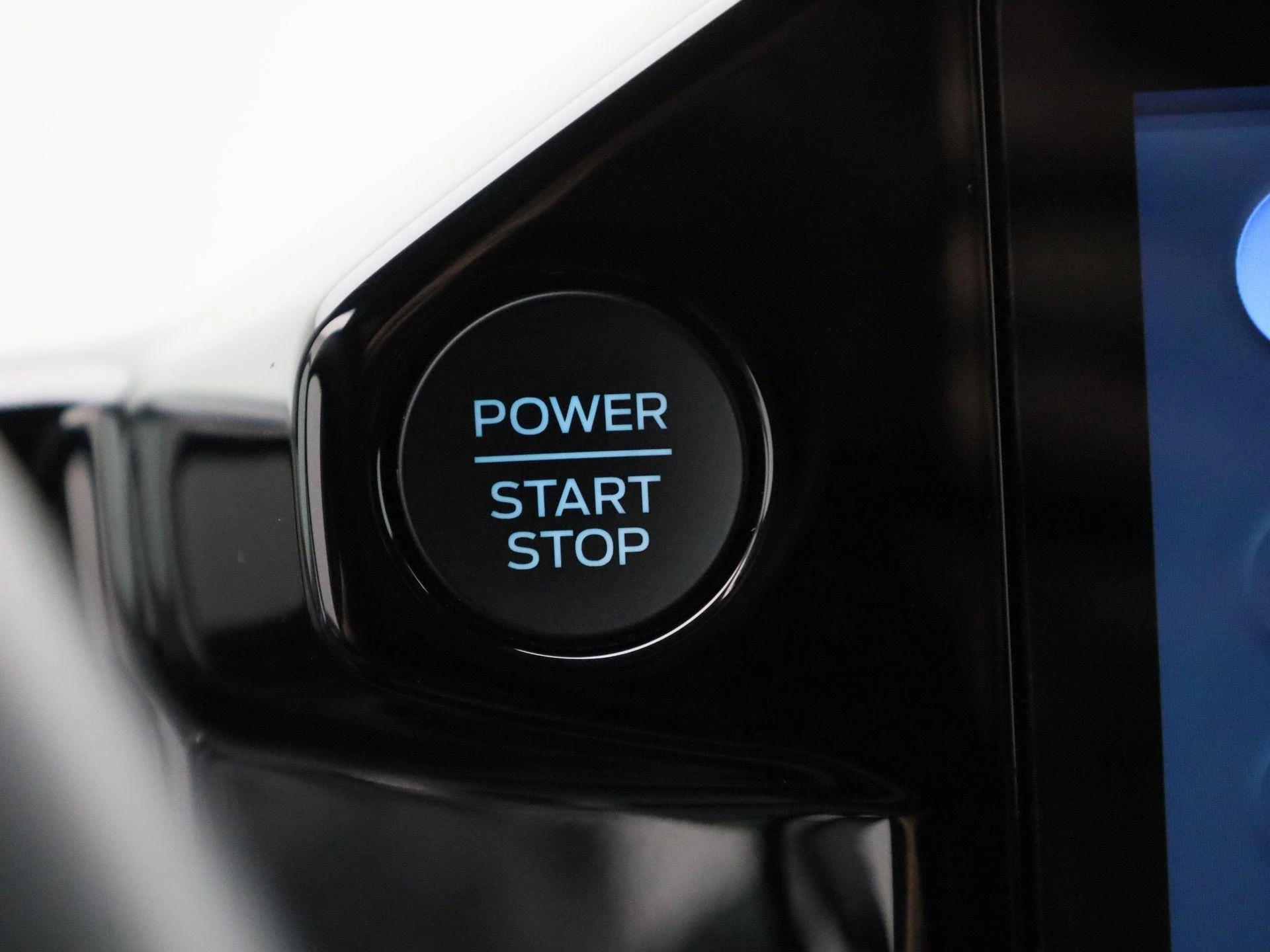 Ford-Transit Custom-image-18
