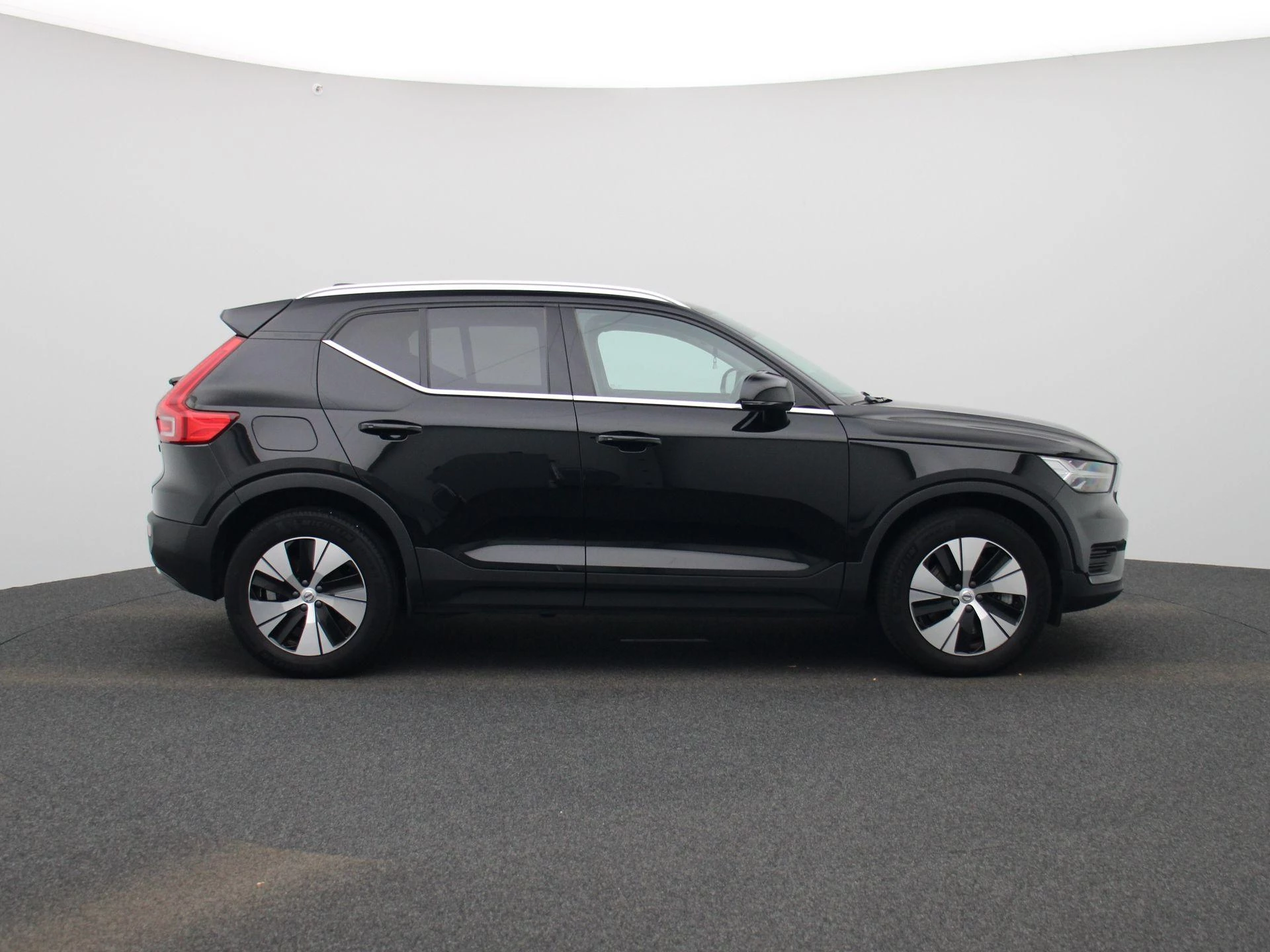 Volvo-XC40-image-7