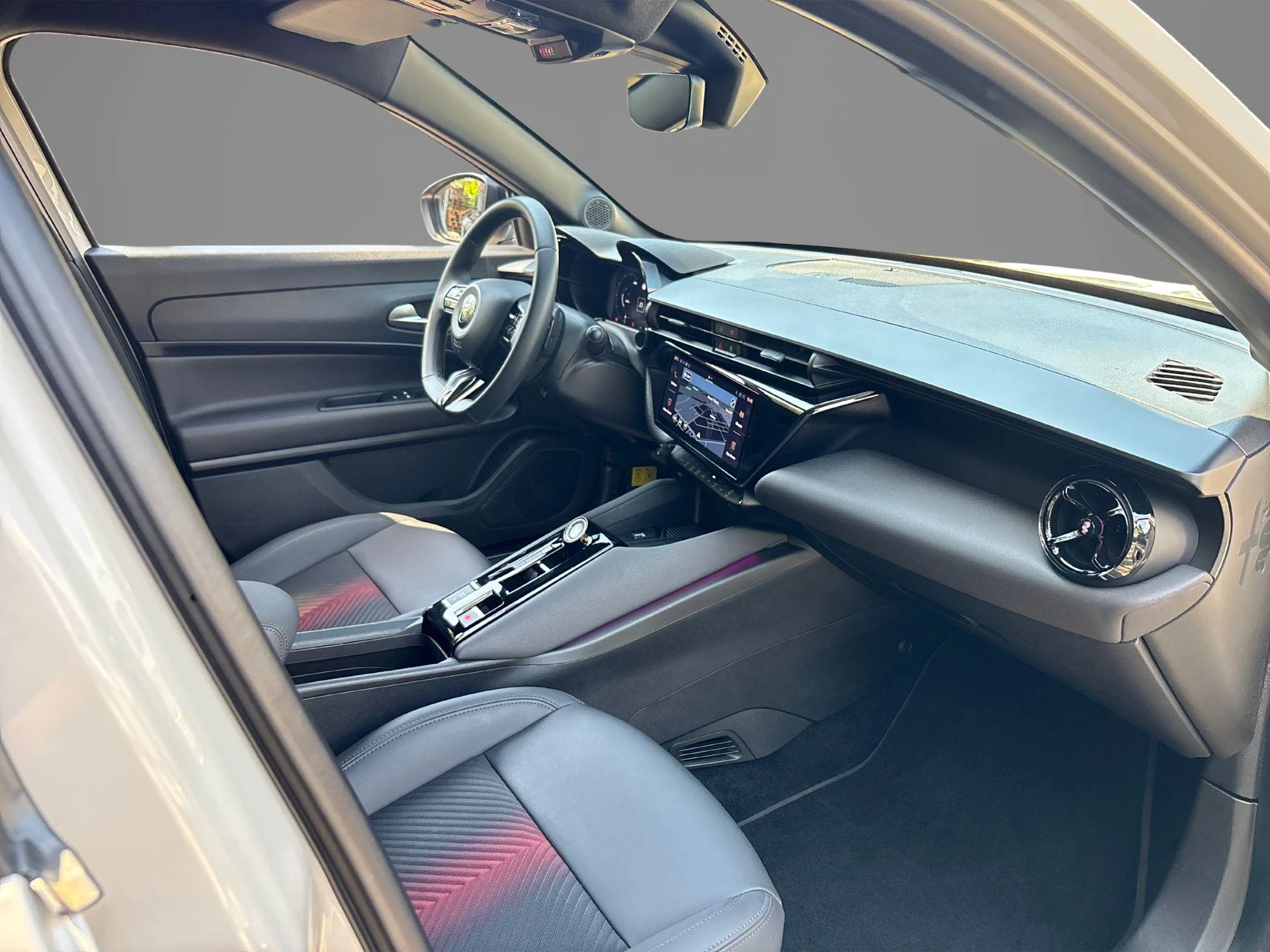 Alfa Romeo-Junior-image-4