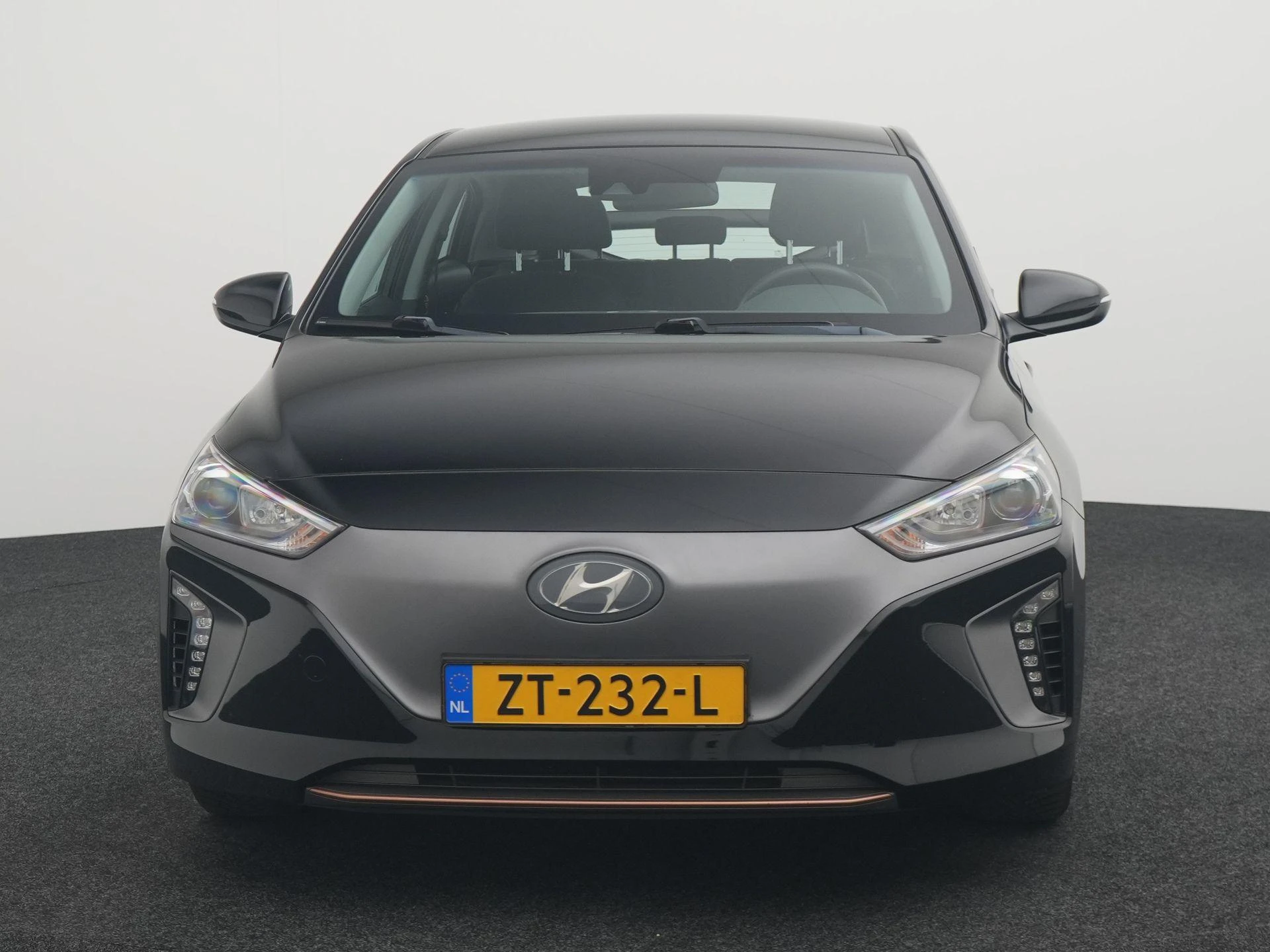 Hyundai-IONIQ-image-2