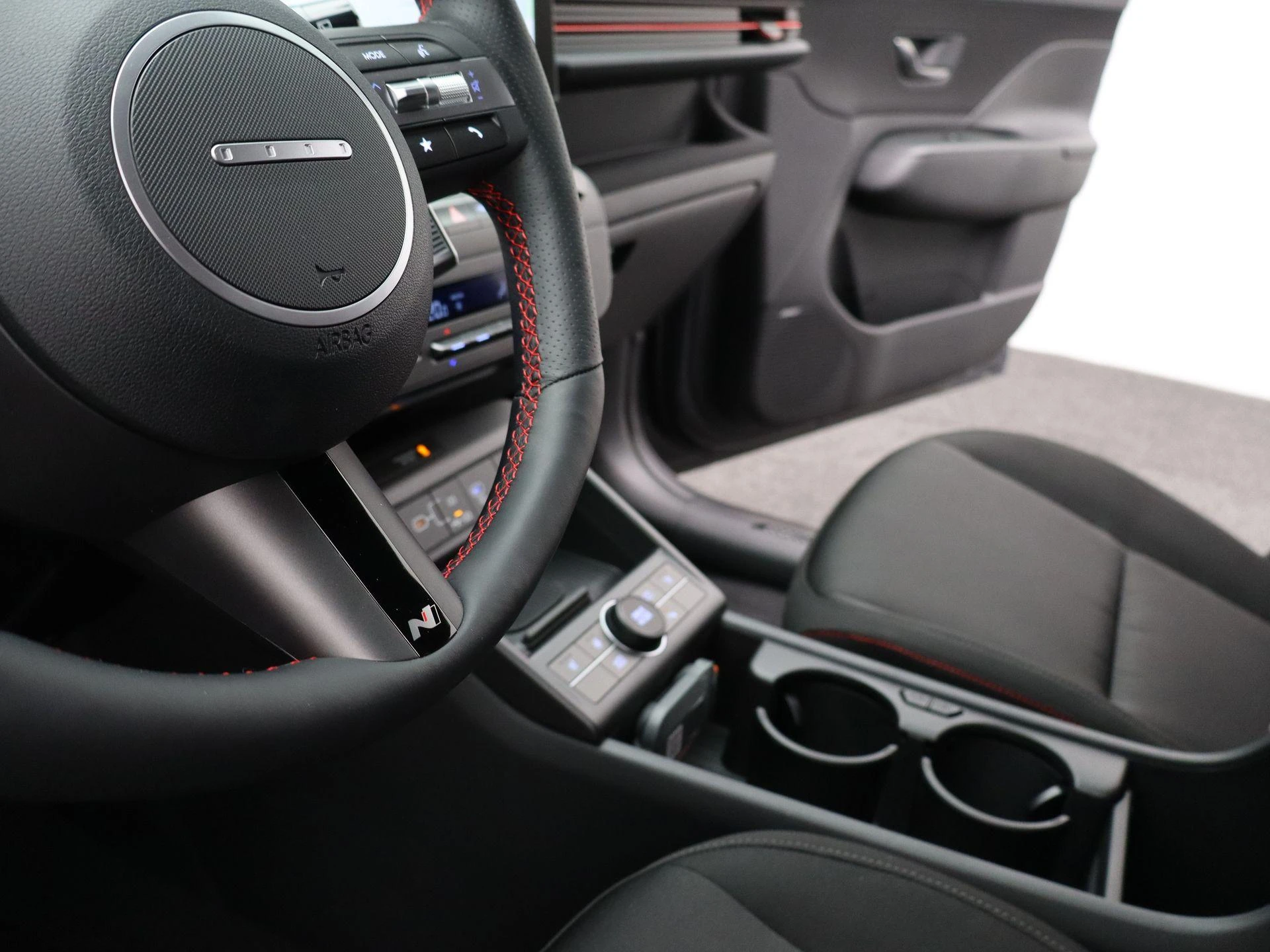 Hyundai-Kona-image-26