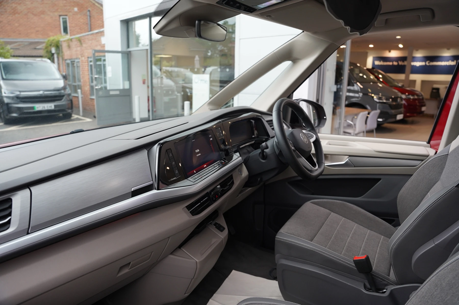 Volkswagen-California-image-1
