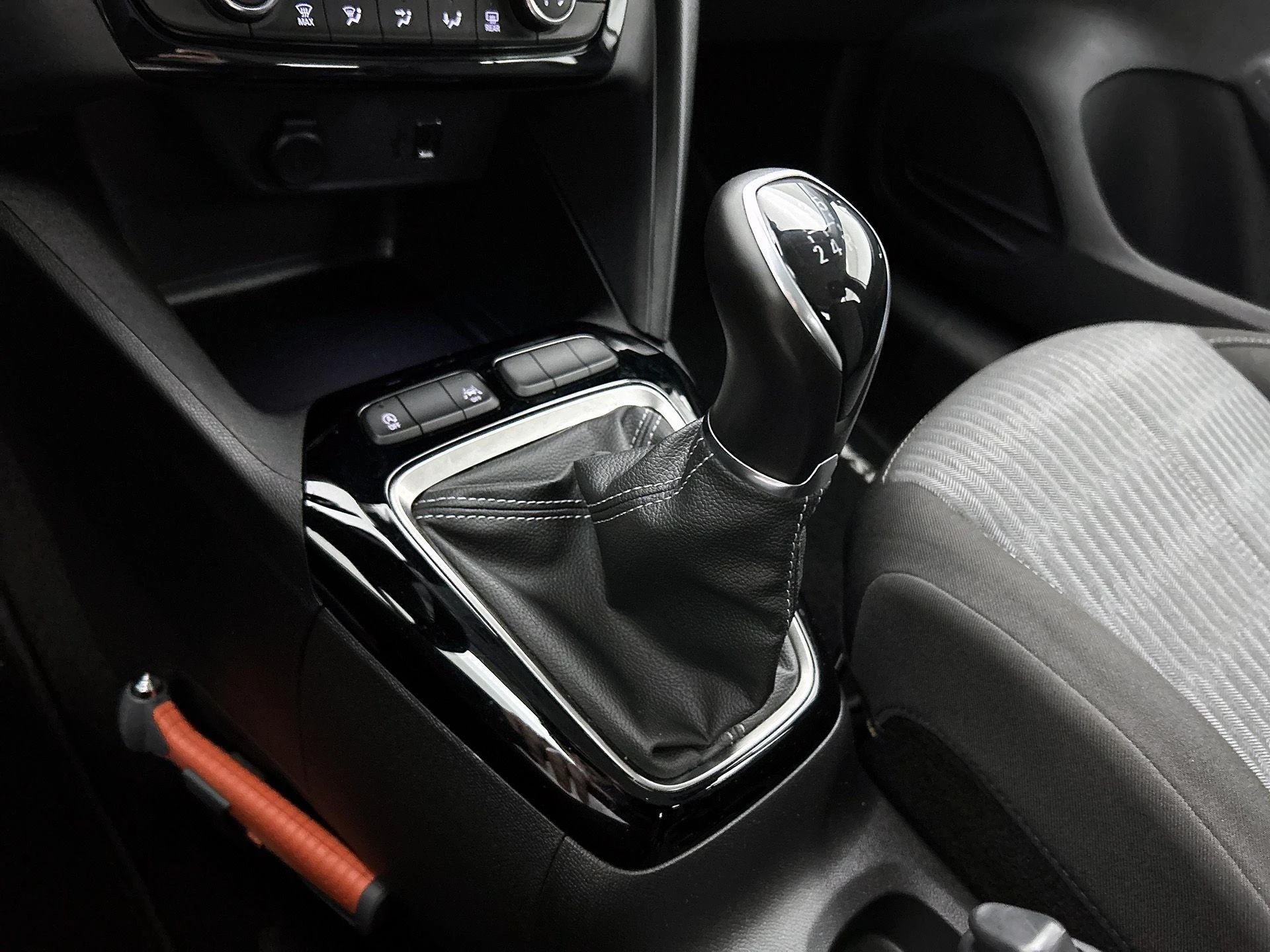 Opel-Corsa-image-11