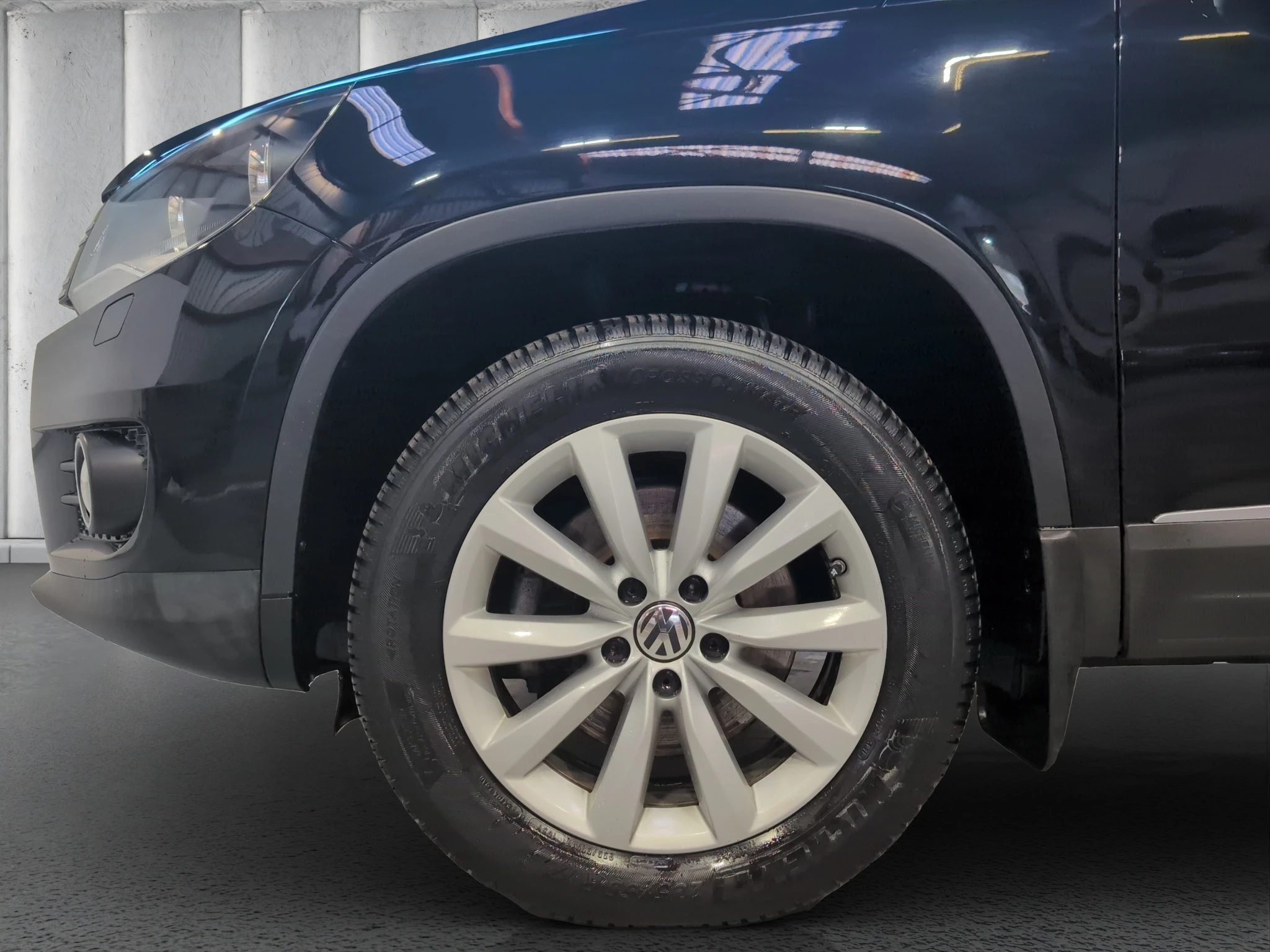 Volkswagen-Tiguan-image-8