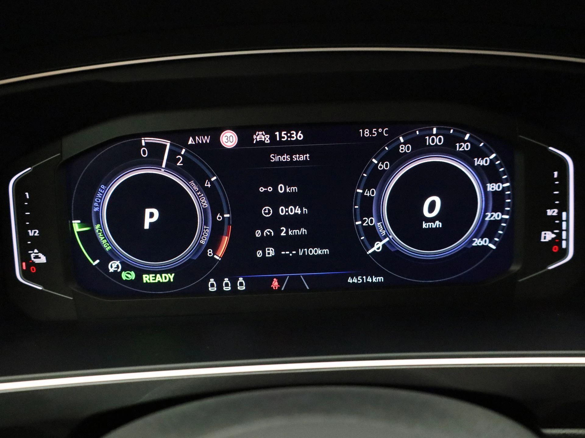 Volkswagen-Tiguan-image-14