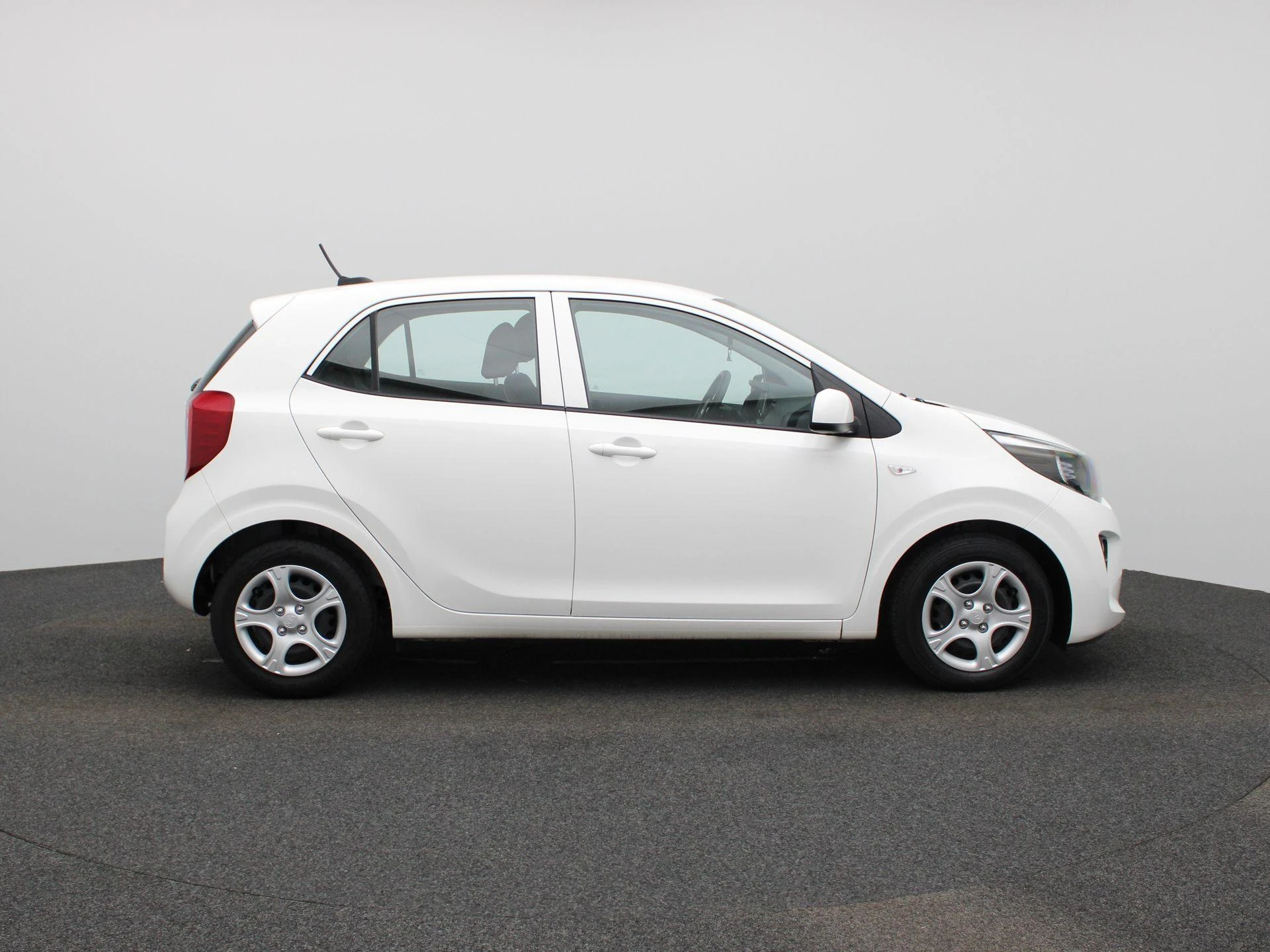 Kia-Picanto-image-5