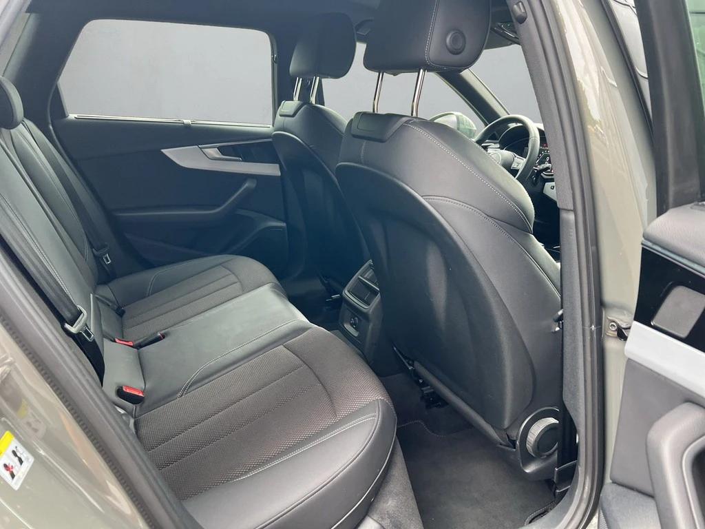 Audi A4 Avant S line 40 TFSI S tronic *LED*
