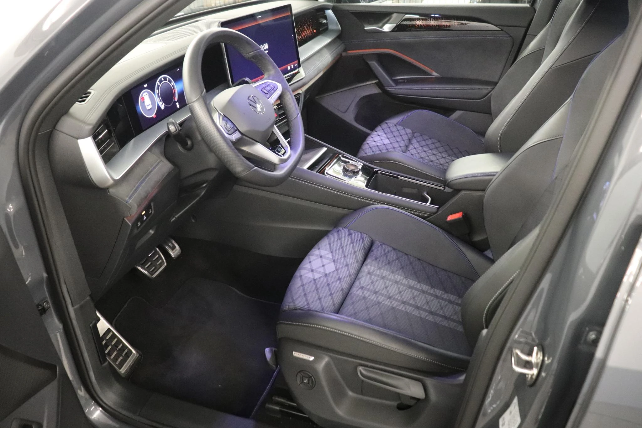 Volkswagen Tayron 1.5 TSI mHEV ACT OPF 110kW DSG R-Line