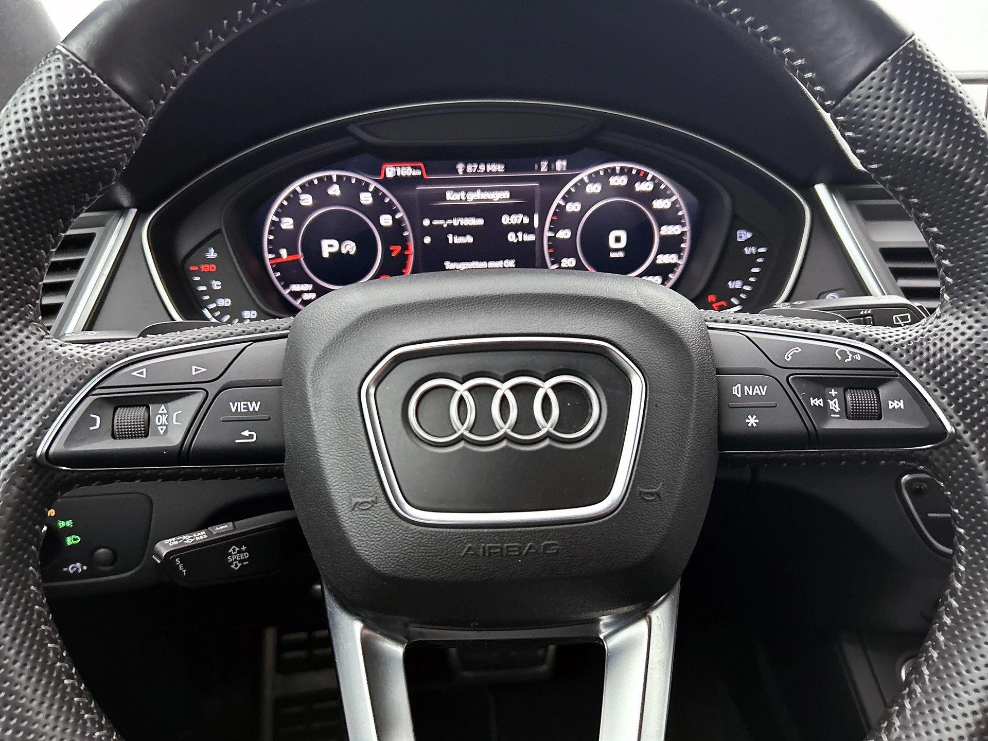 Audi-Q5-image-12