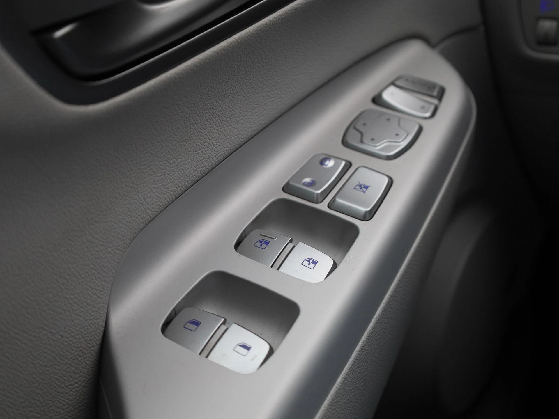 Hyundai-Kona-image-30