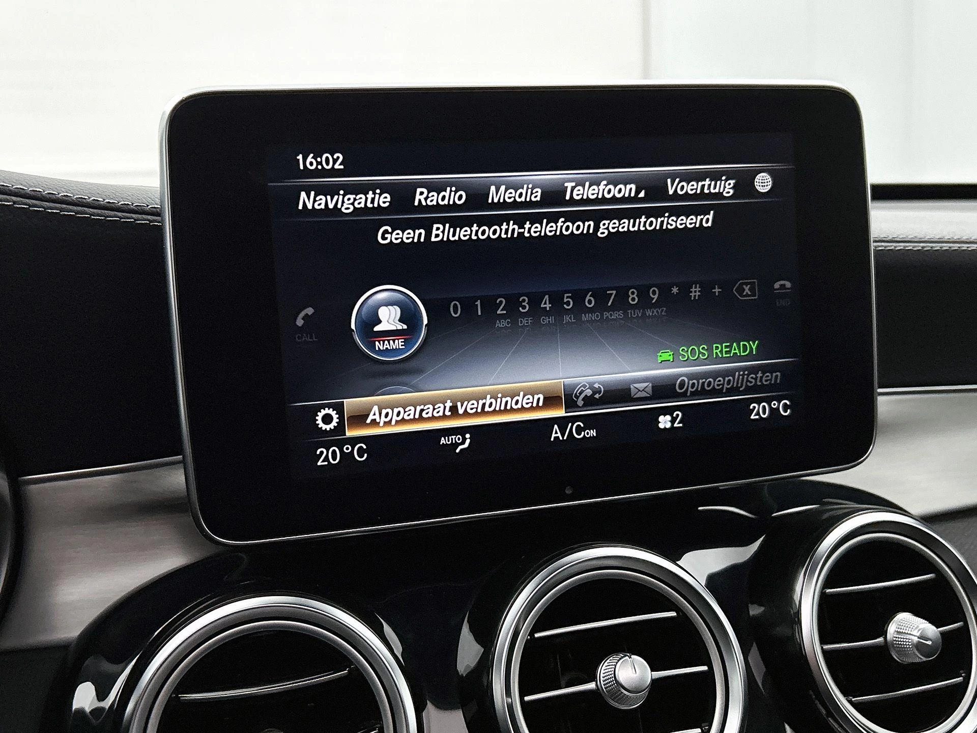 Mercedes-Benz-GLC-image-28