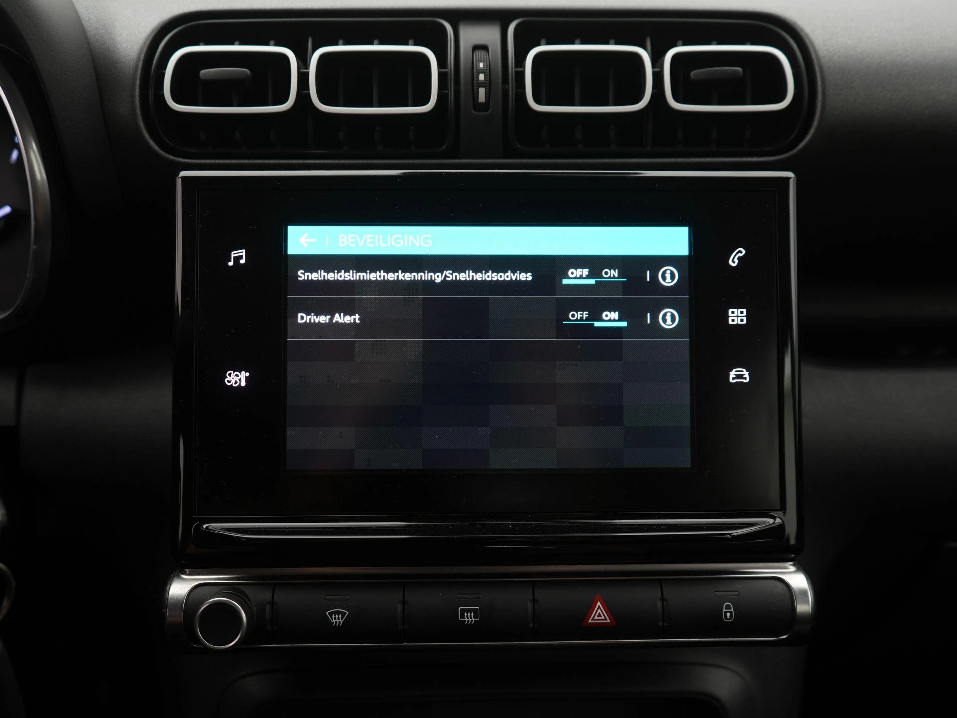 Citroën-C3 Aircross-image-14