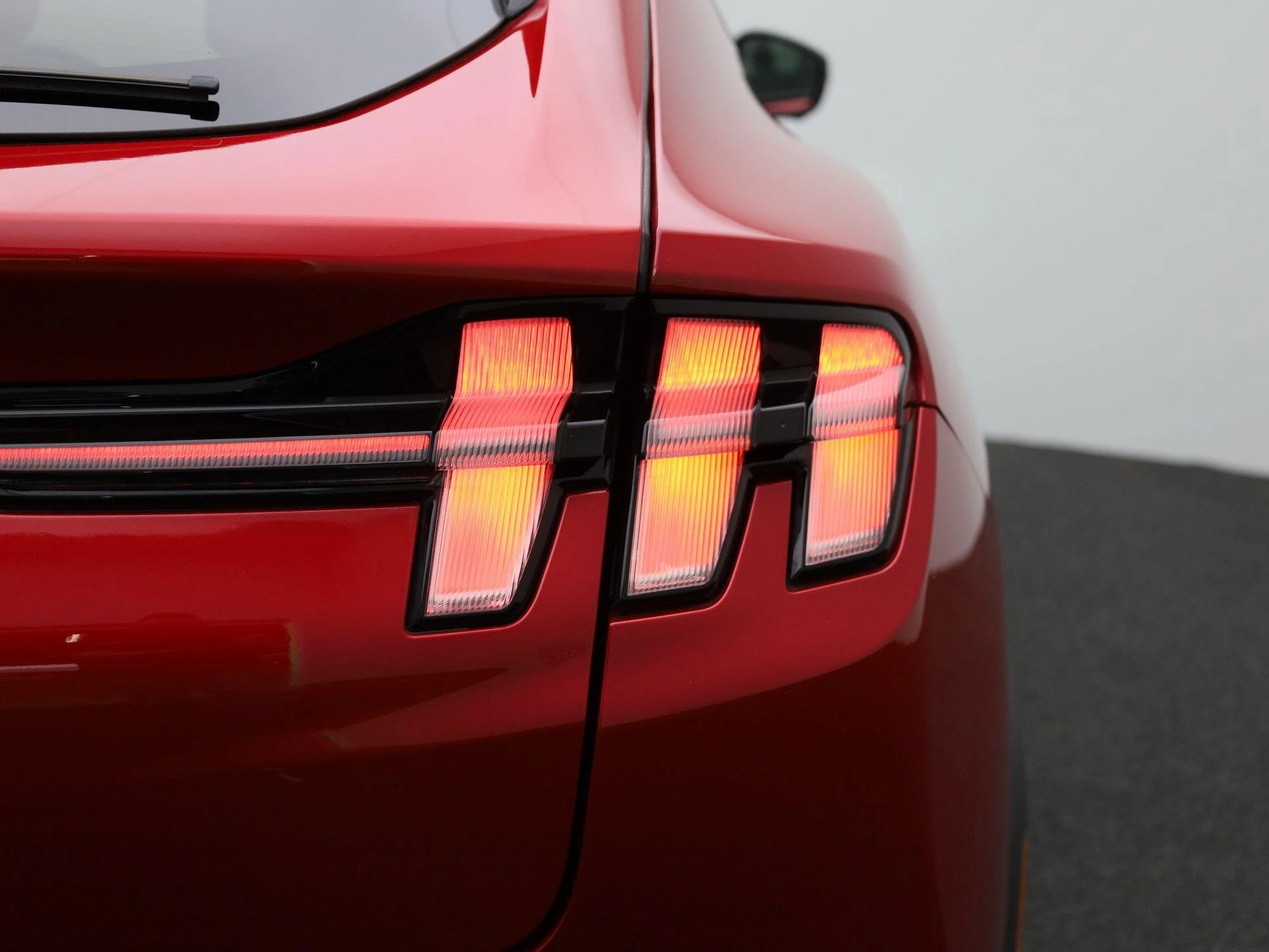 Ford-Mustang Mach-E-image-53