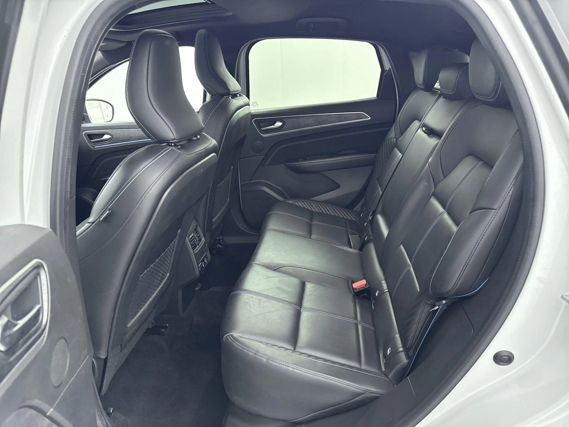 Renault-Arkana-image-22