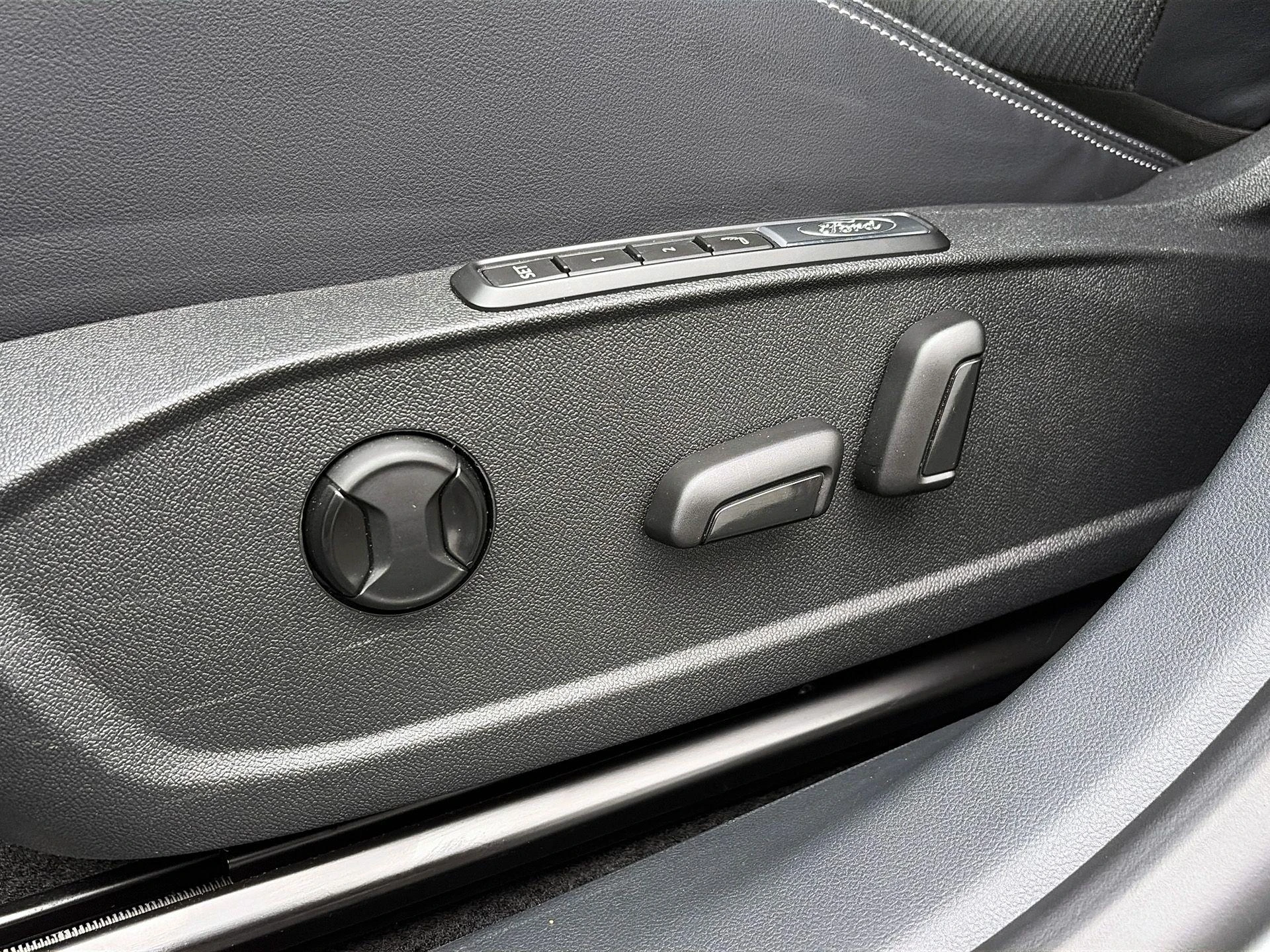 Ford-Explorer-image-20