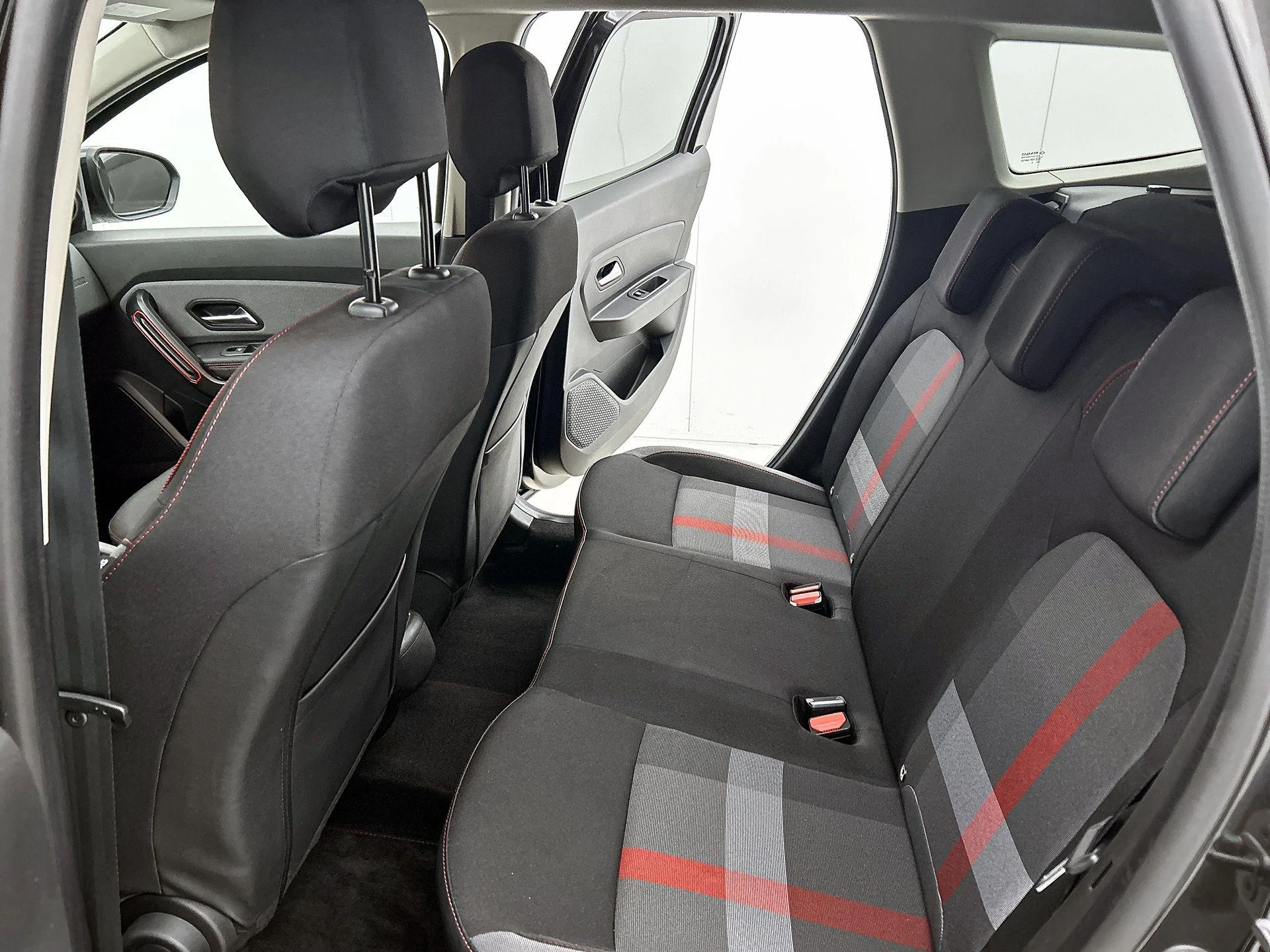 Dacia-Duster-image-26