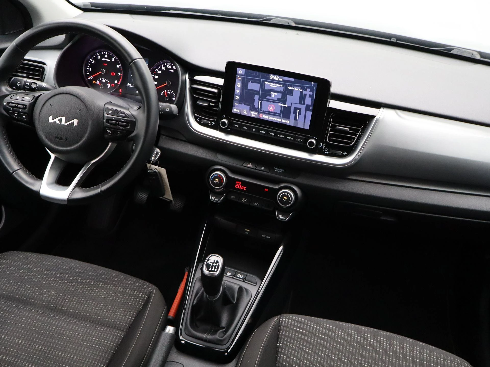 Kia-Stonic-image-31