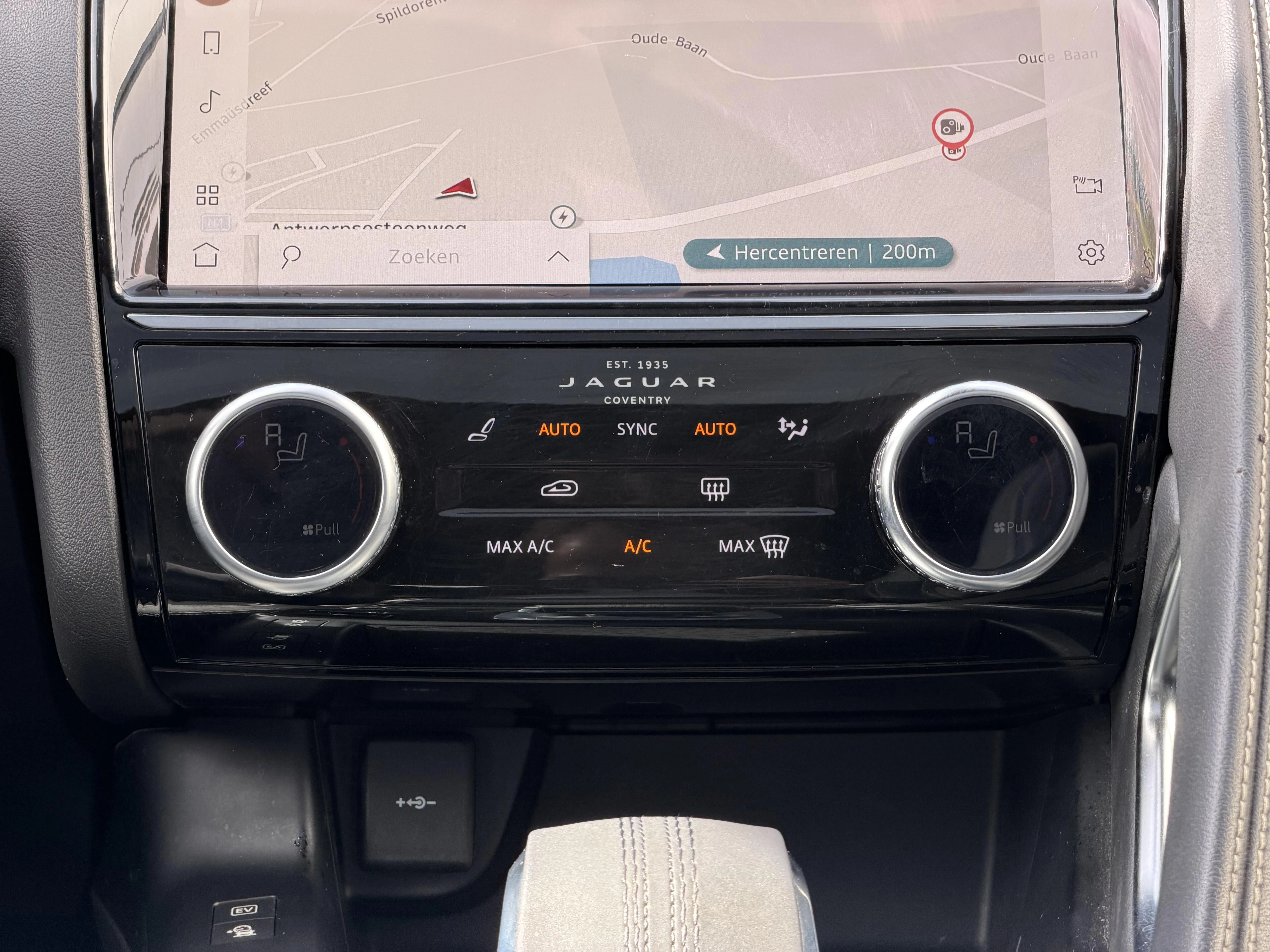 Jaguar E-PACE P300e R-Dynamic S AWD Auto. 21MY