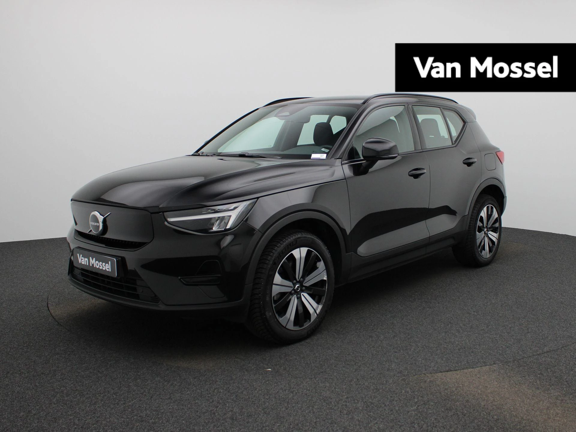 Volvo-XC40-image-0