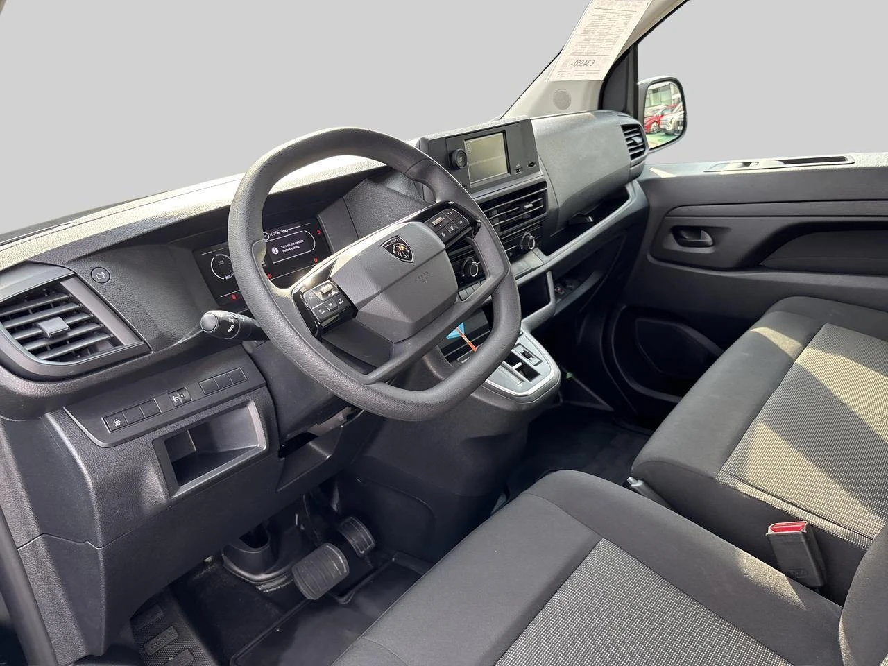Peugeot-Expert-image-8