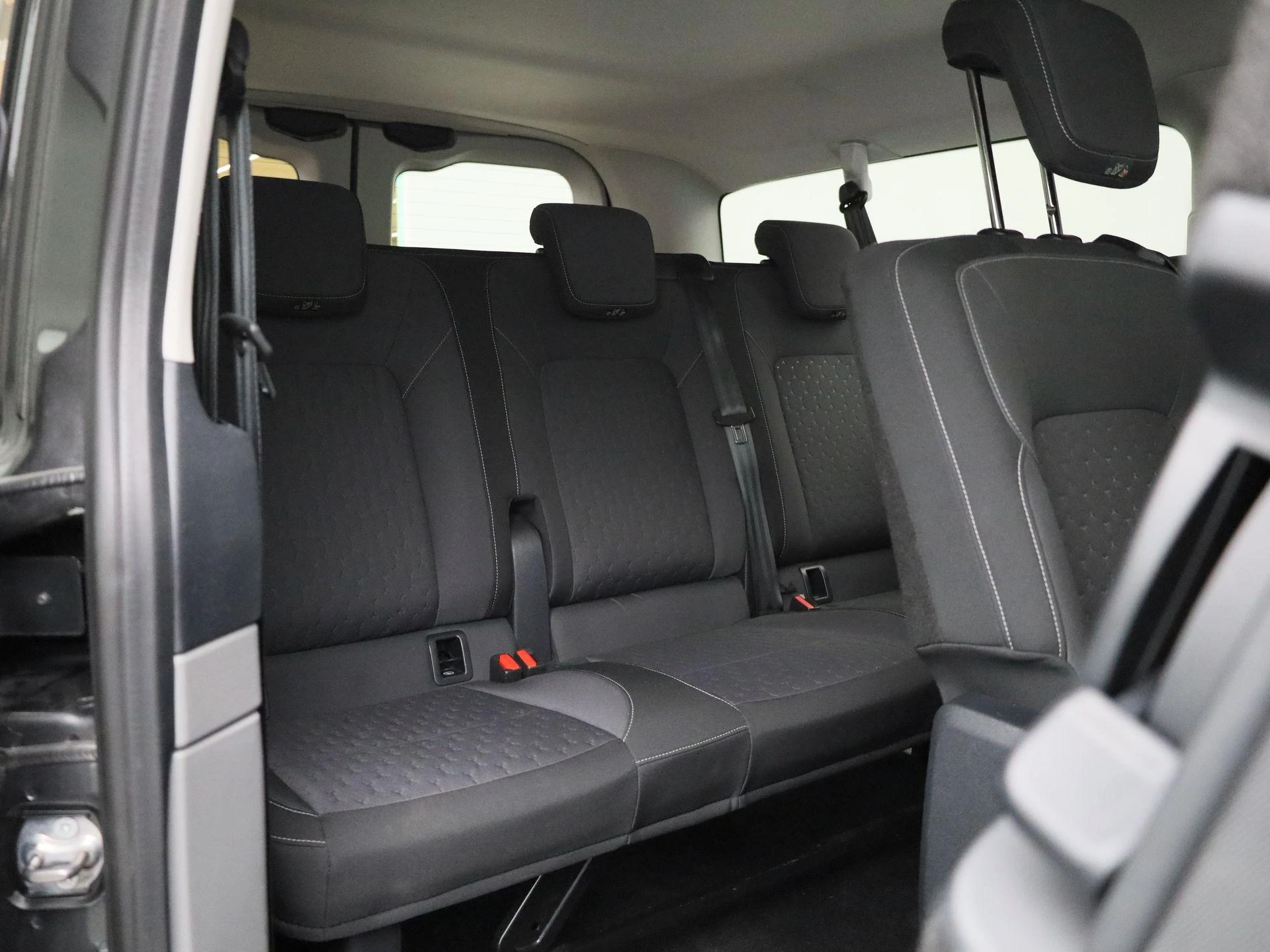 Ford-Transit Custom-image-11