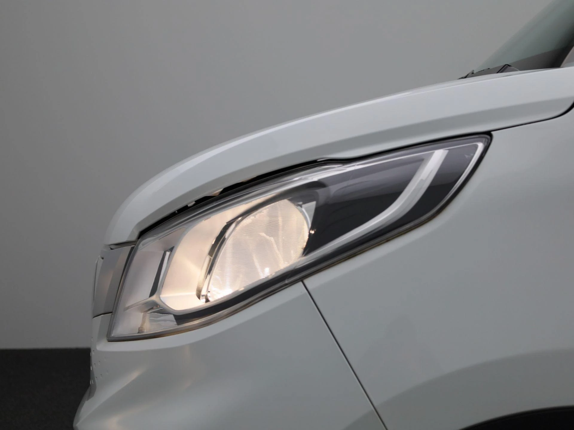 Maxus eDeliver3 50 kWh LWB