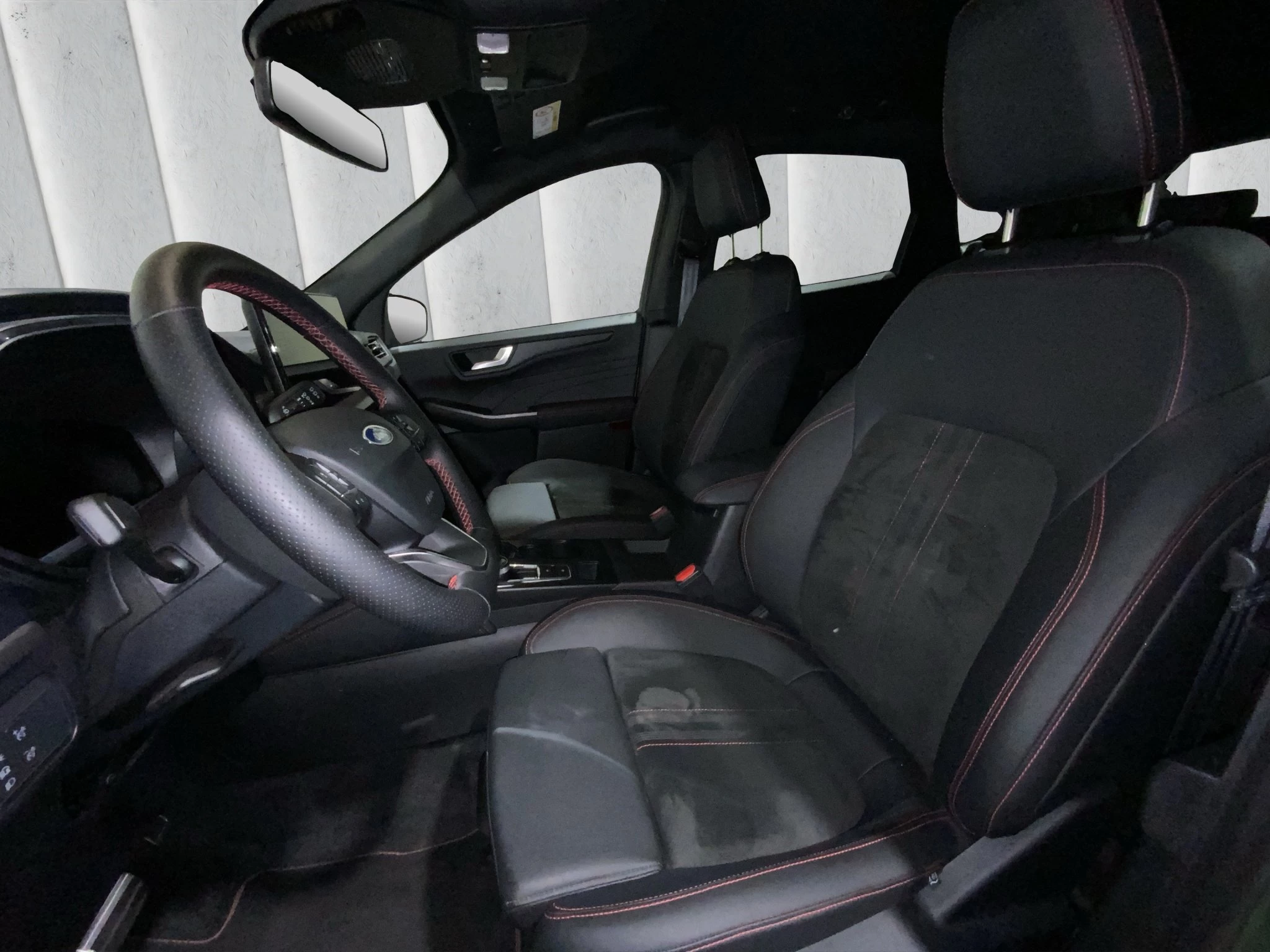 Ford Kuga ST-Line X Aut.*360GRAD*LED-MATRIX*NAVI*GRA*WINTER-PKT.