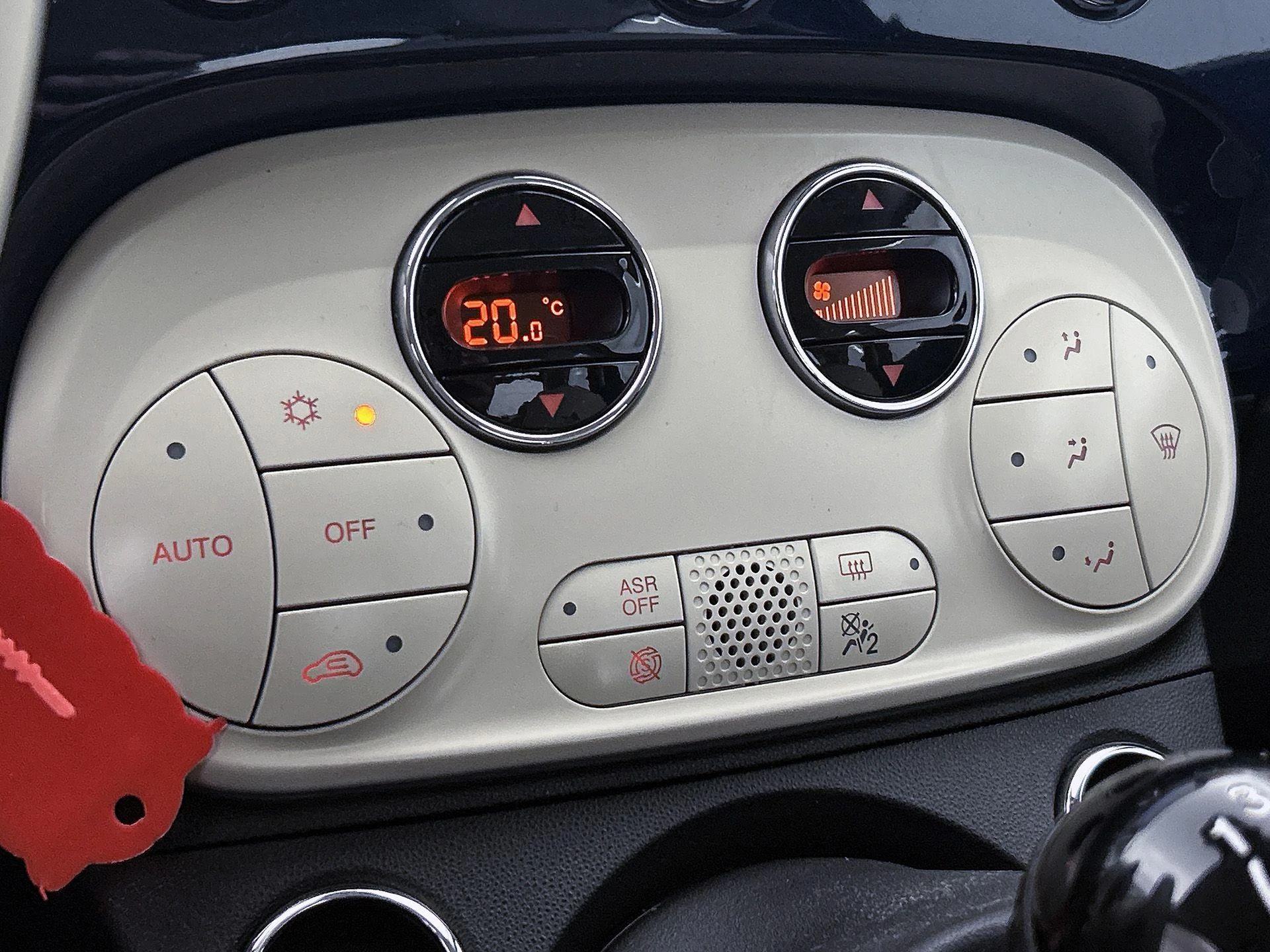 Fiat-500-image-23
