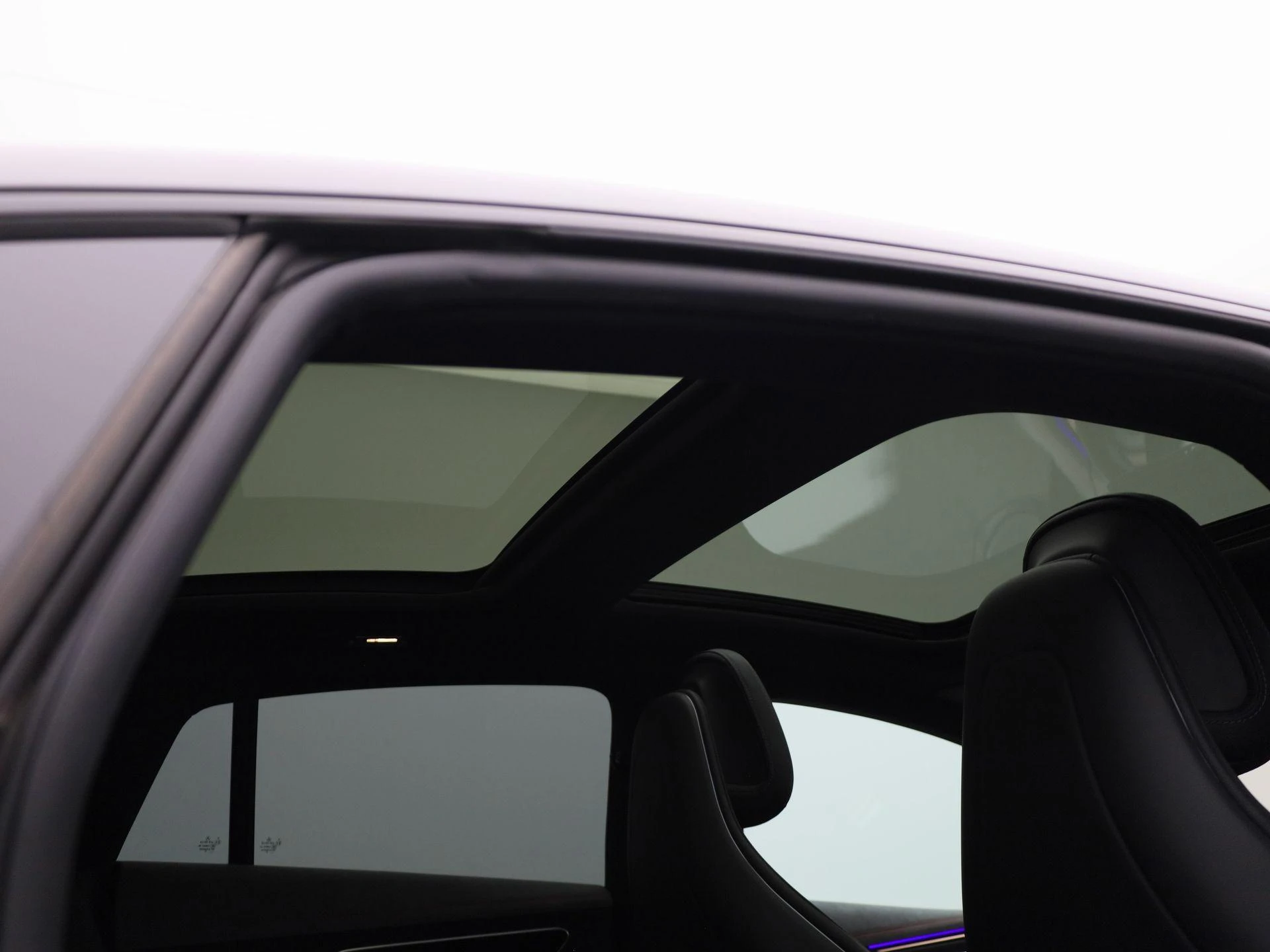 Mercedes-Benz EQE 350 4MATIC AMG Line