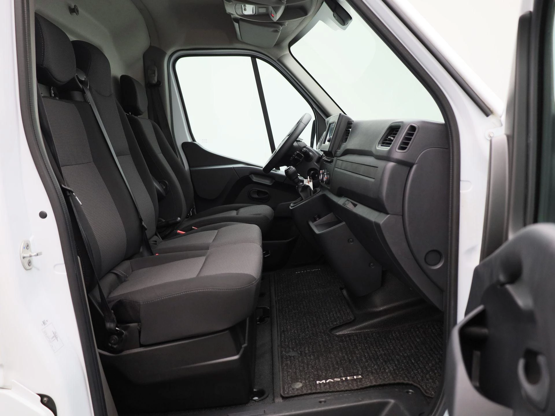 Renault-Master-image-11