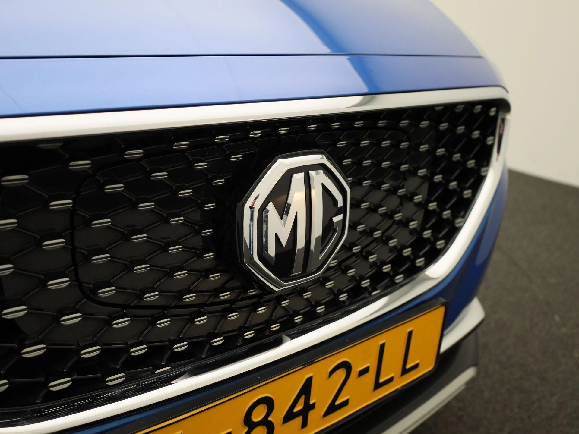 MG-ZS EV-image-34