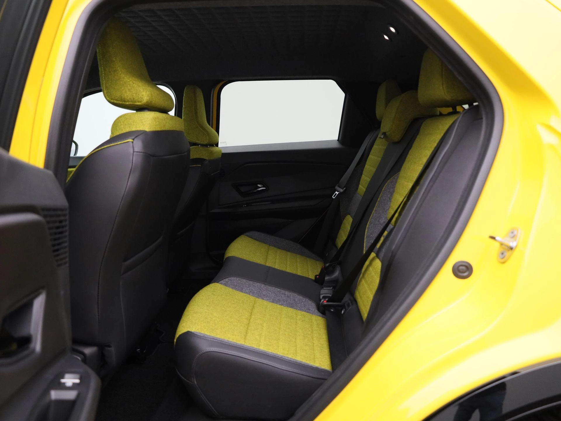 Renault-5-image-11