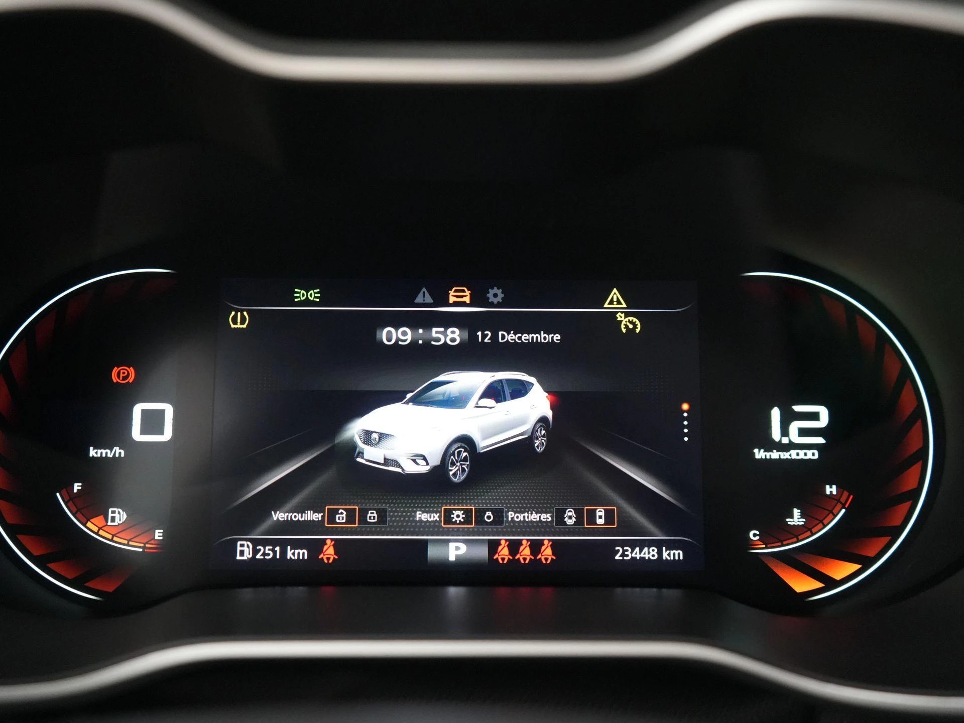 MG ZS 1.0 T-GDi AT LUXURY