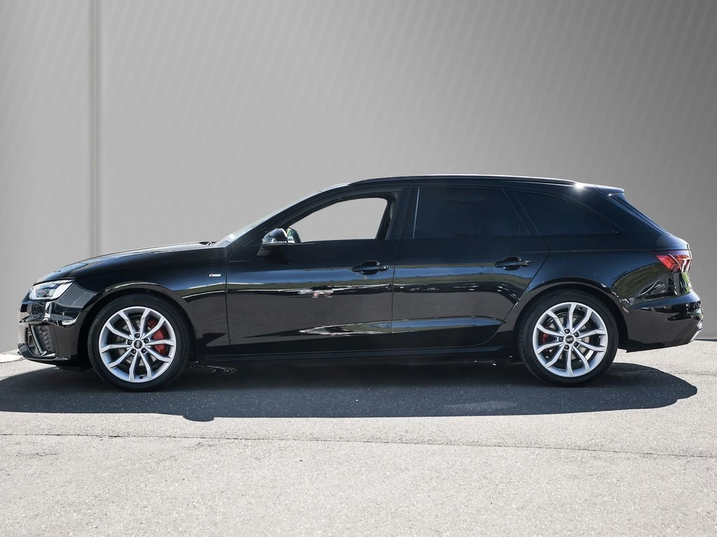 Audi A4 Avant 40 TFSI quattro S line Matrix Panorama