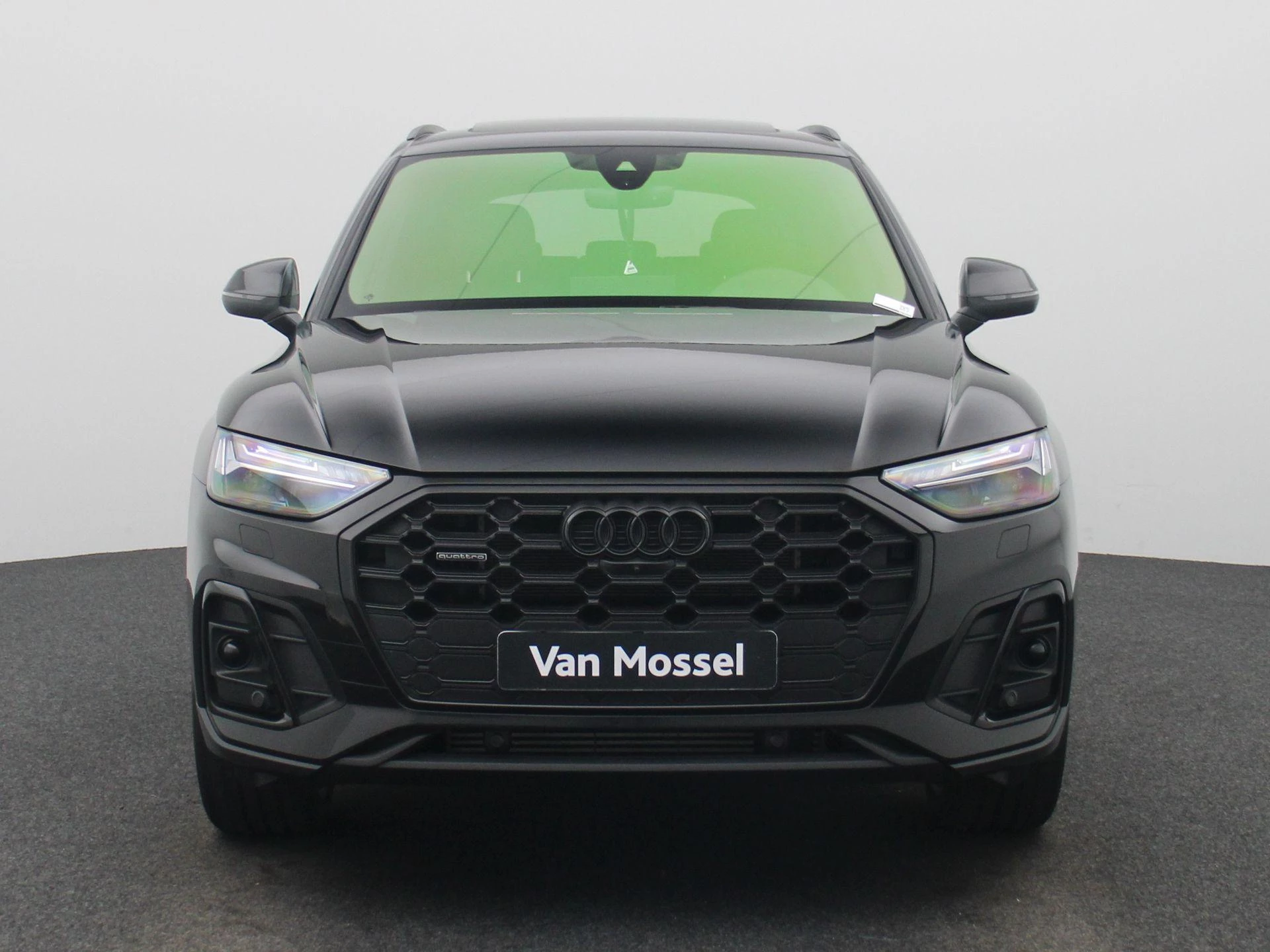 Audi Q5 50 TFSI e S edition Competition 299 PK