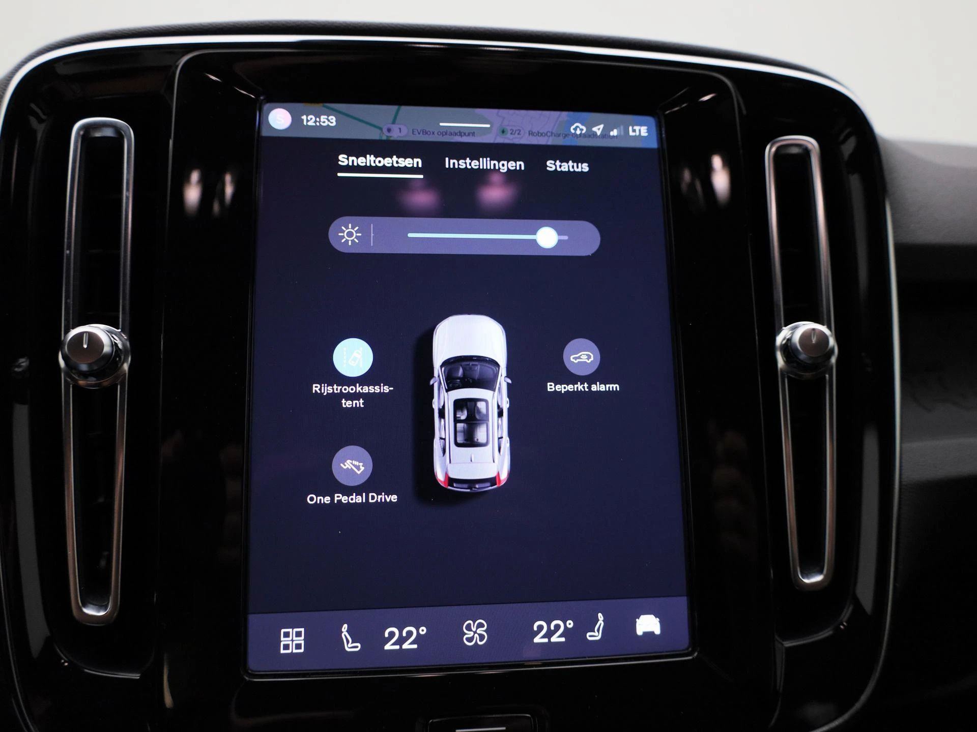 Volvo-XC40-image-24