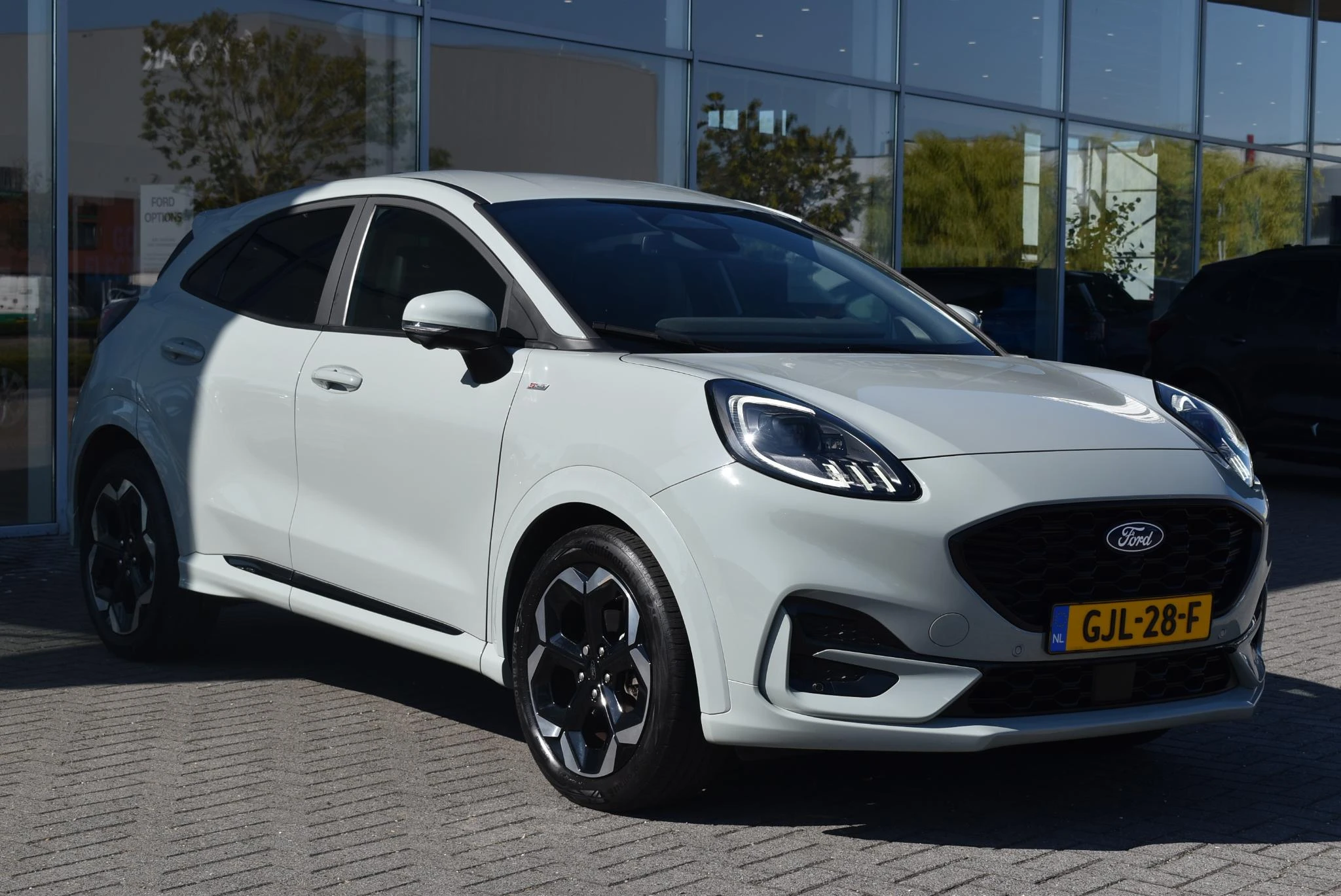 Ford Puma 1.0 EcoBoost Hybrid ST-Line X